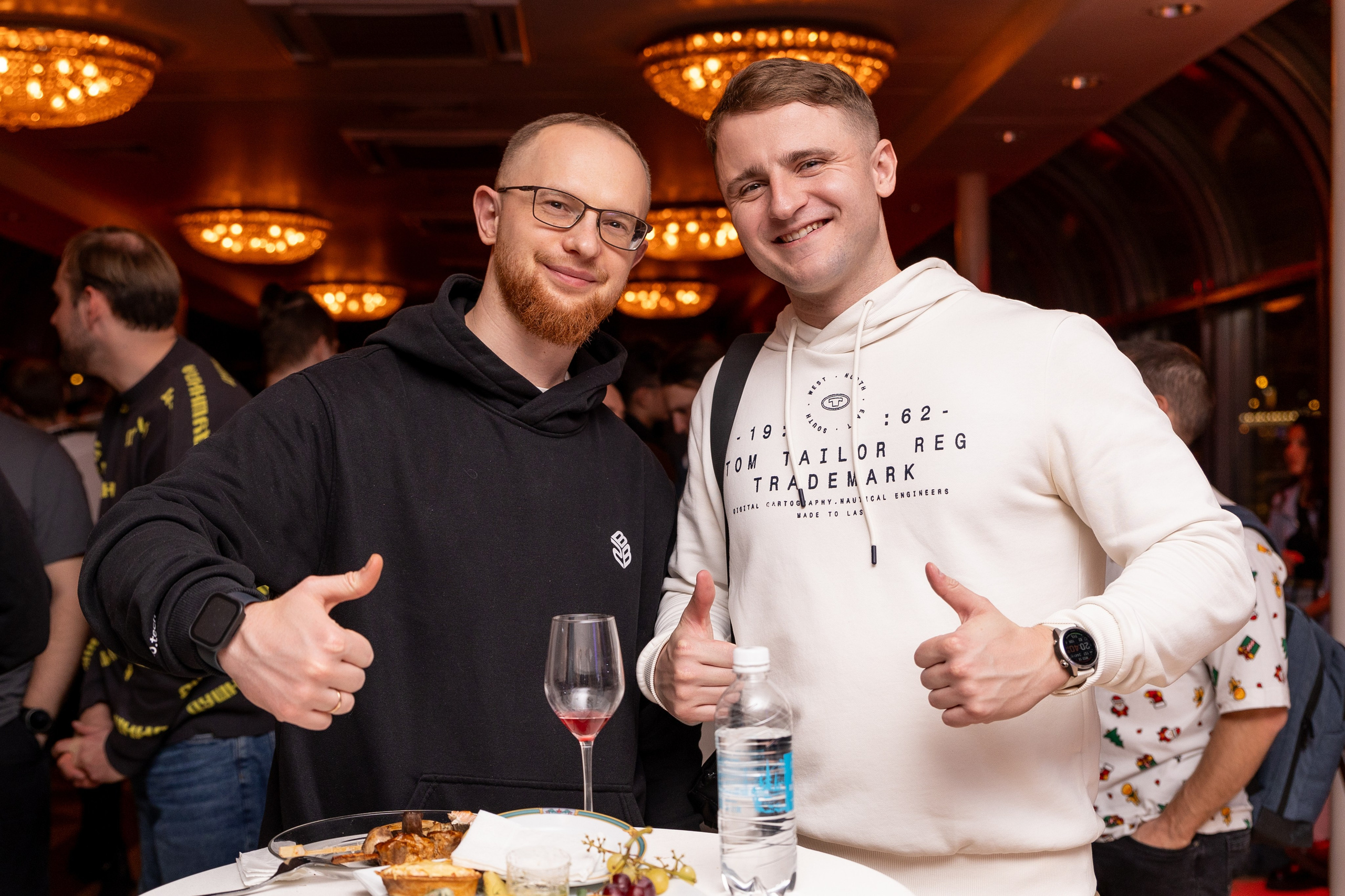 Корпортитв на теплоходе. Фотограф в Москве Десятова Ксения