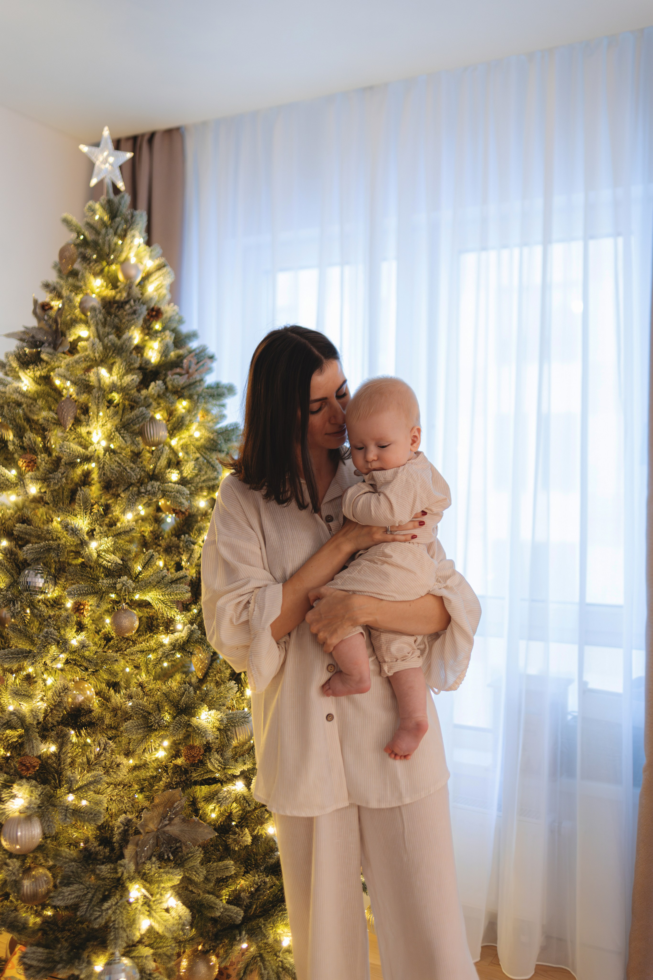 Новогодняя семейная фотосессия дома. Семейный фотограф в Москве 📸