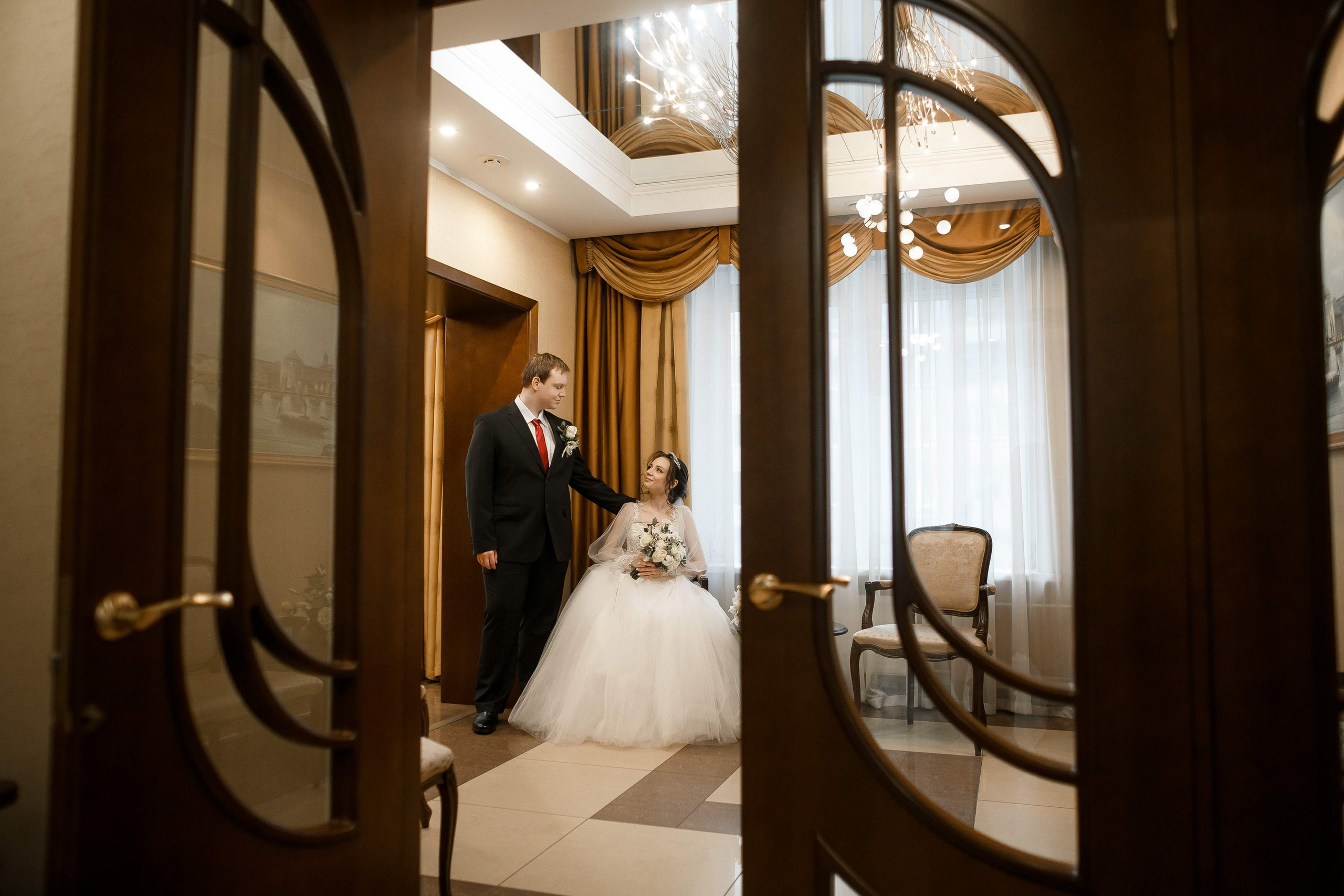 Свадьба в день влюблённых 14 февраля. Свадебный фотограф Игорь Брундасов 8PHOTO на свадьбу венчание загс СПб