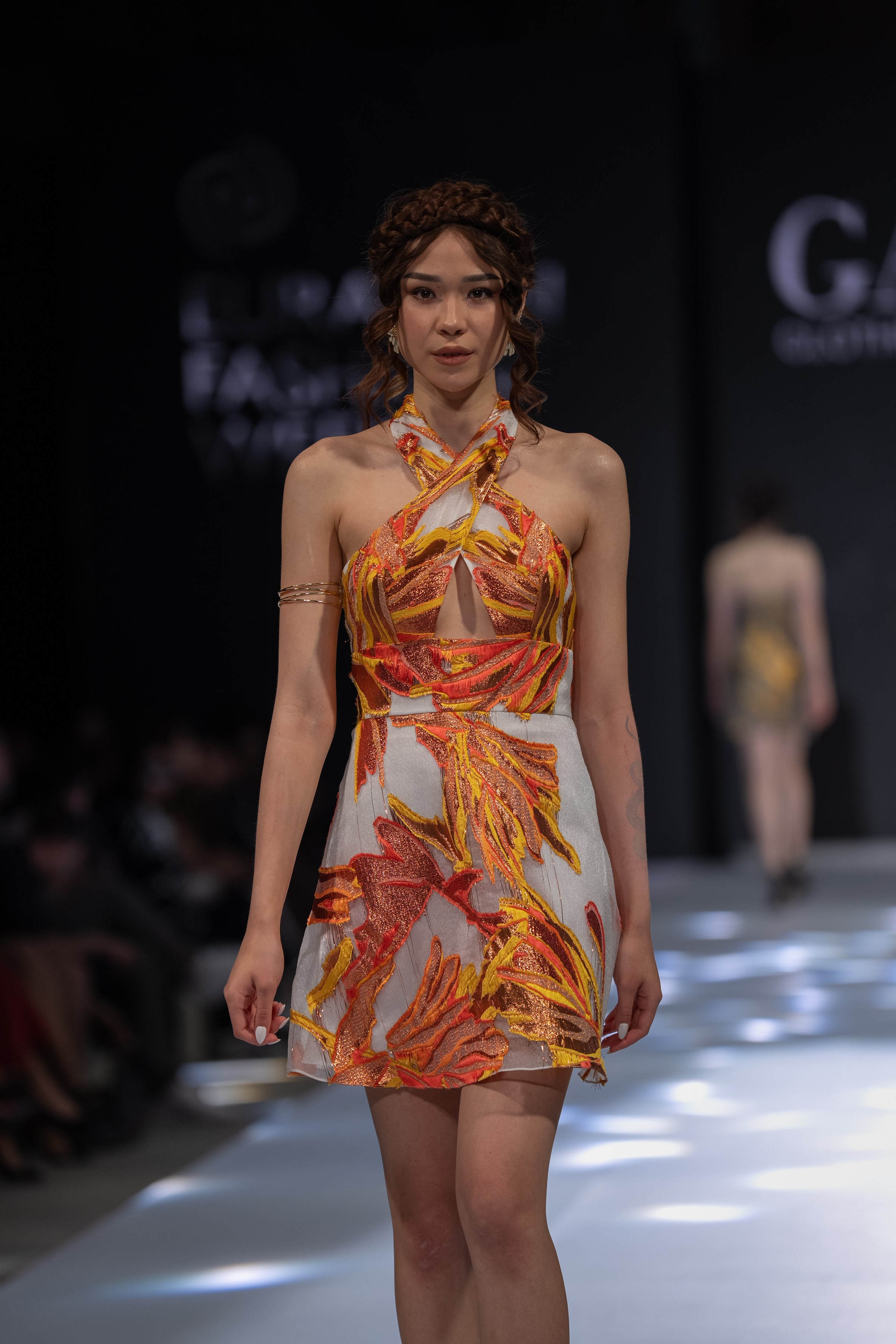 EURASIAN FASHION WEEK Galia. Сайт Алматинского НЮ АРТ, будуар и фэшн фотографа Дениса Карпенко