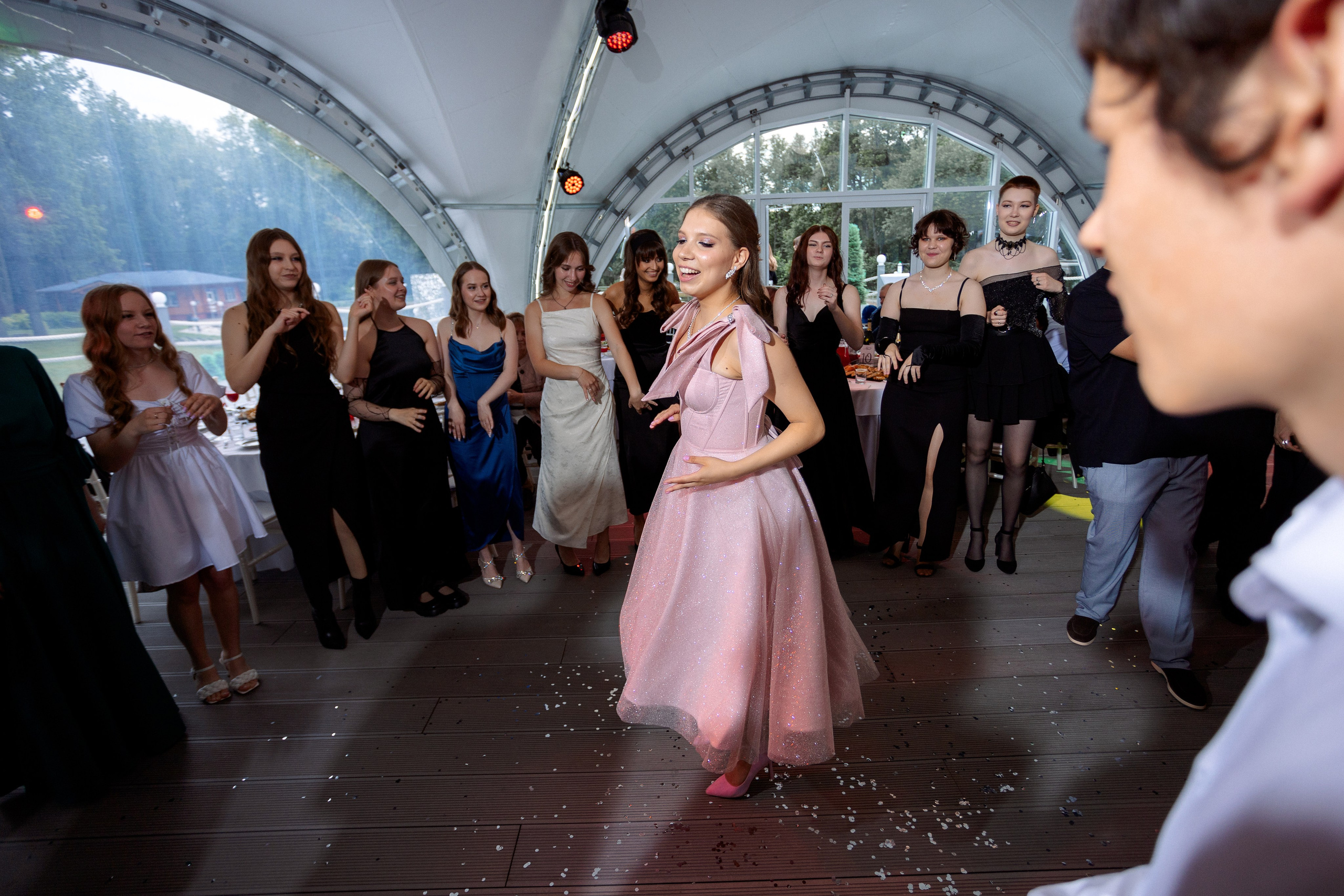 ВЫПУСКНОЙ: Волки-Липки. Все фото. Профессиональный фотограф в Ижевске Леша Петров