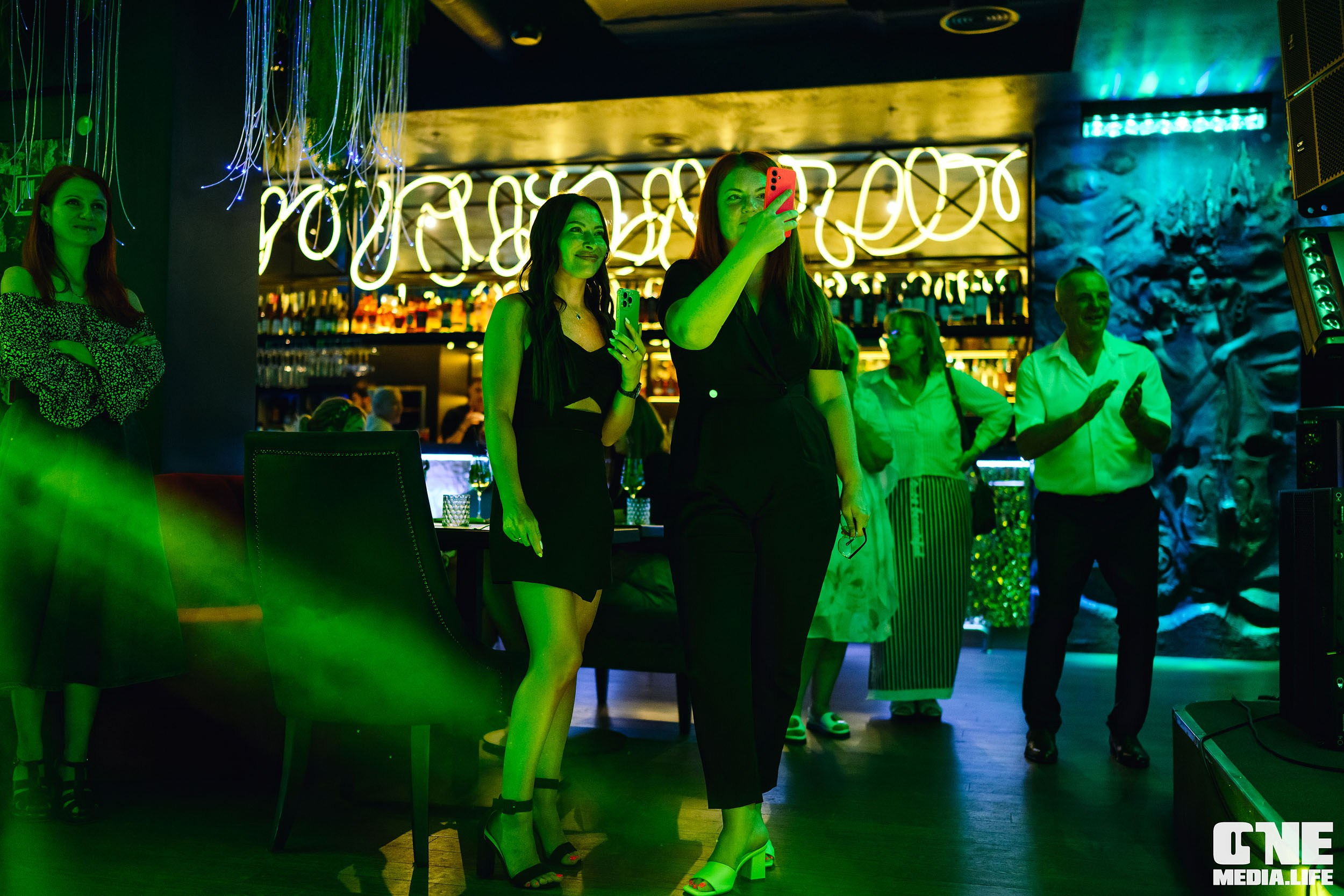 Фоторепортаж с вечеринки в ресторане Океан. One Media Life: фоторепортажи, фотоотчеты с мероприятий и заведений