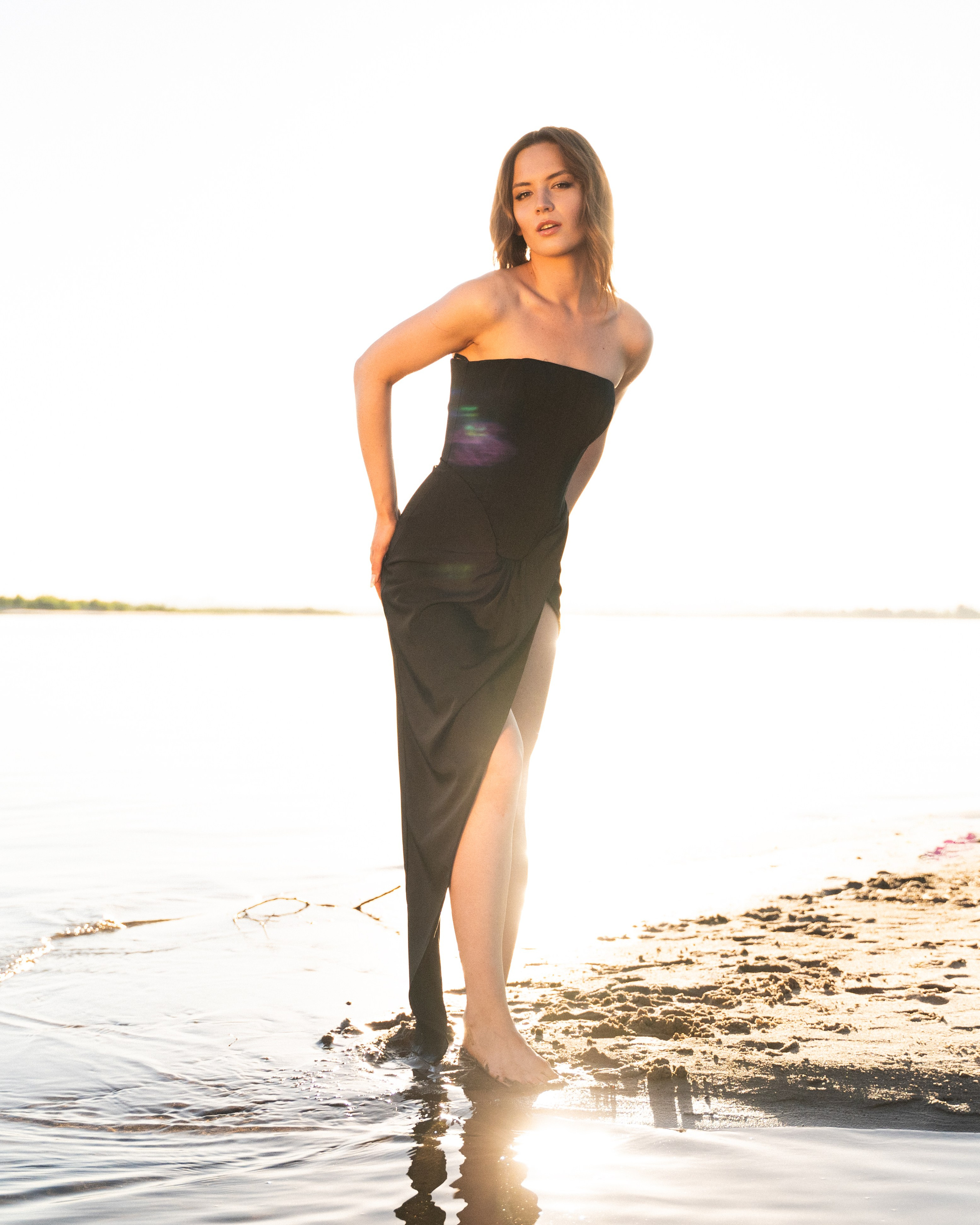 LOVE IN BRAND. TUTSARKIS — Art Director | Stylist | Photographer