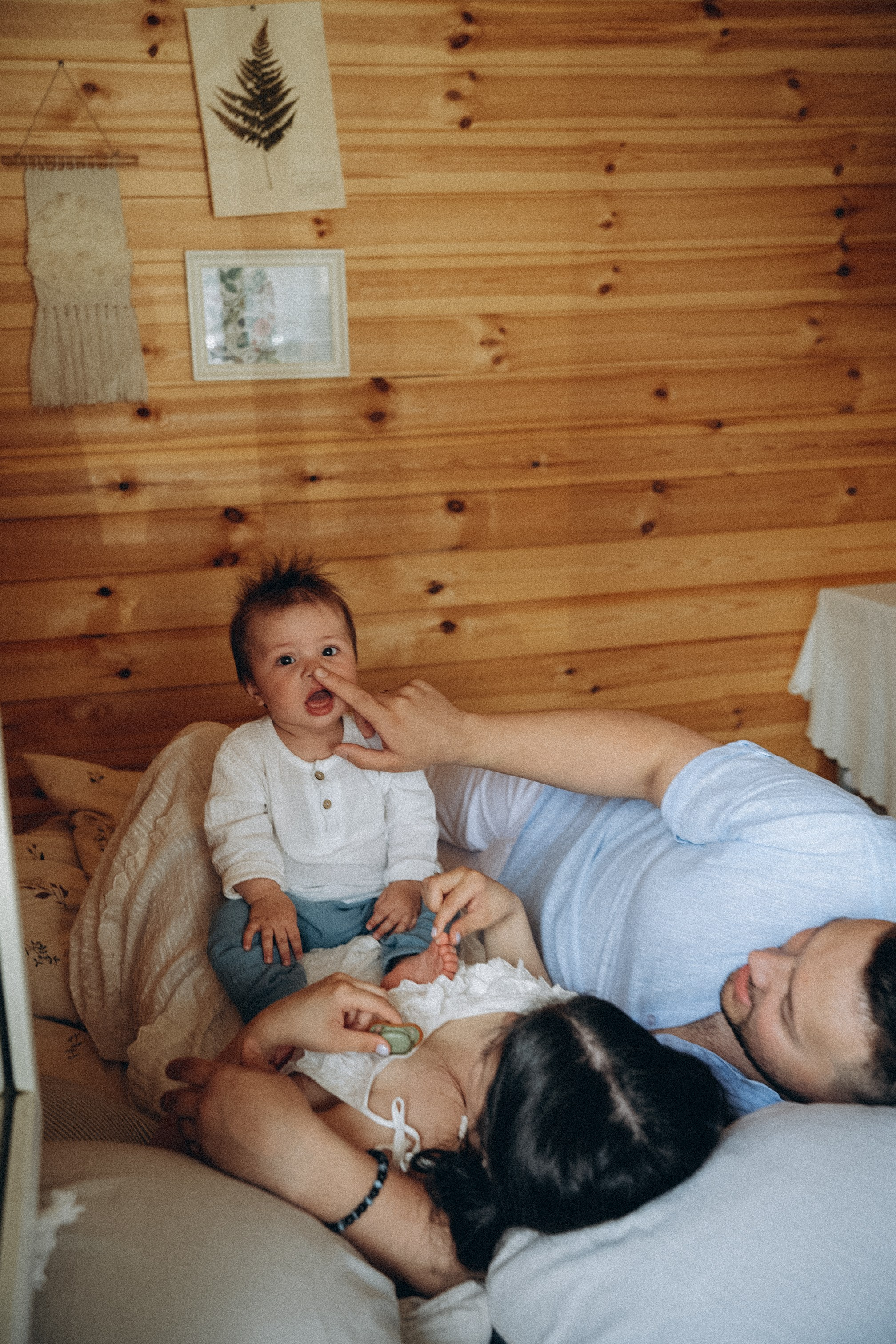 Семейная за городом на даче. Семейный свадебный фотограф Екатеринбург Первоуральск Шарнина Алёна