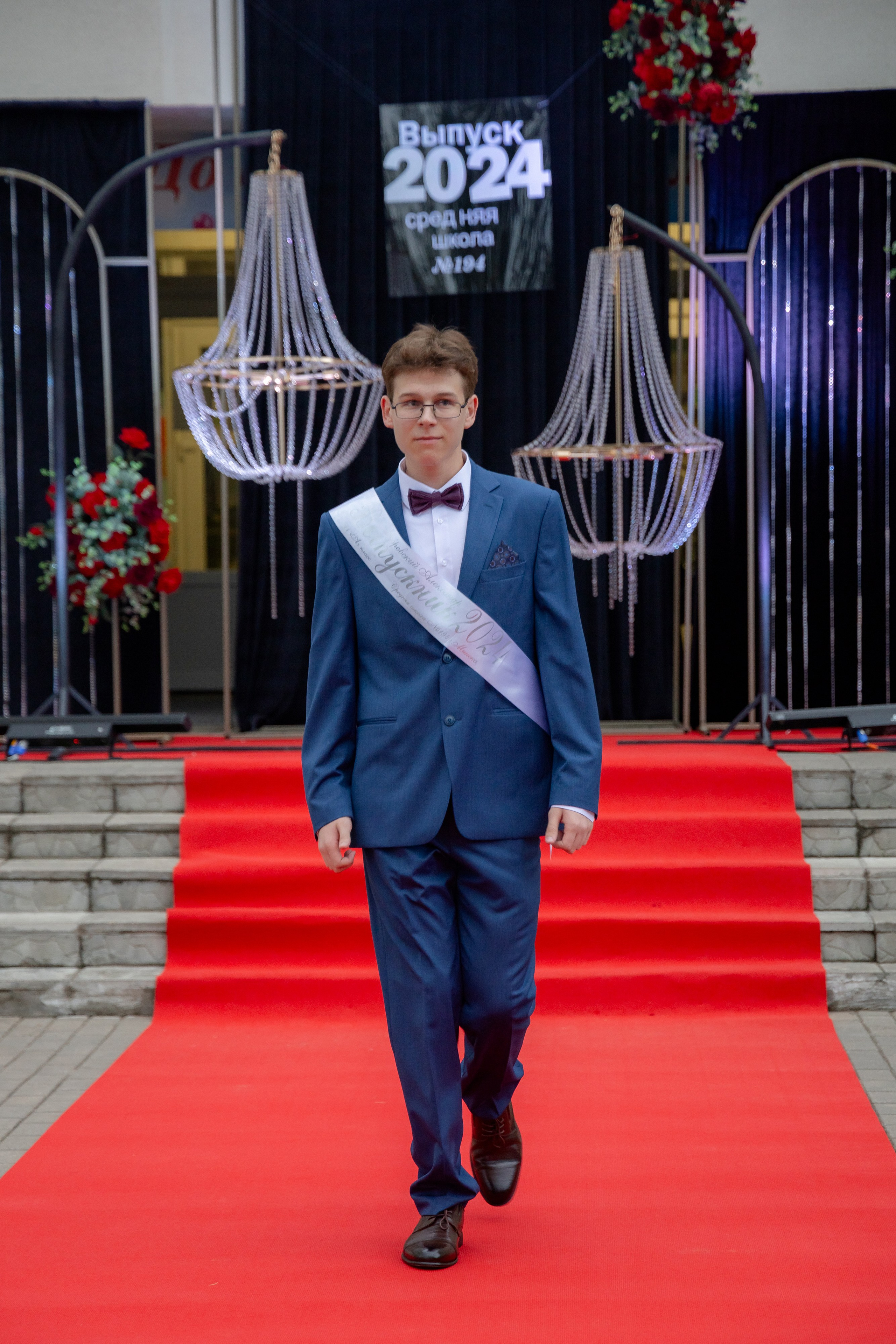 Школьный выпускной 2024 год в Соколе (Минск). Свадебный фотограф в Минске/Беларуси Сергей Спиридонов