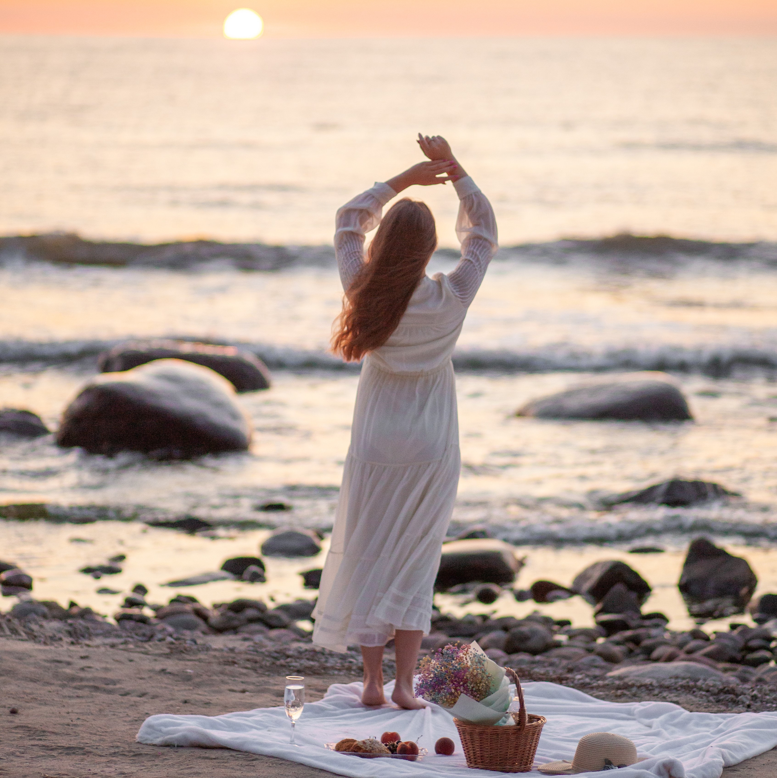 Ангелина. Рассвет на море