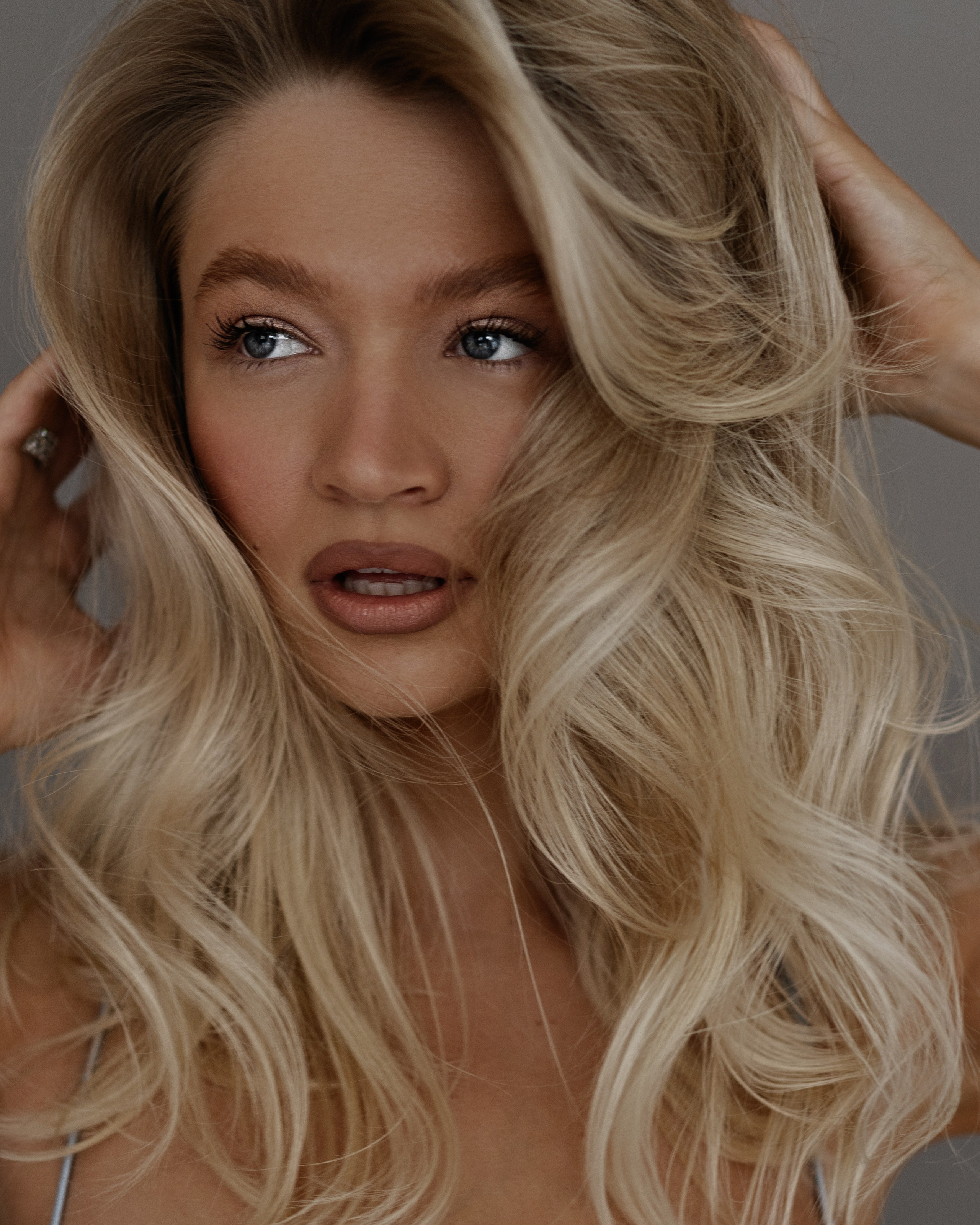 Съемка для Виктории в стиле минимализм. Shakhveledova.ru