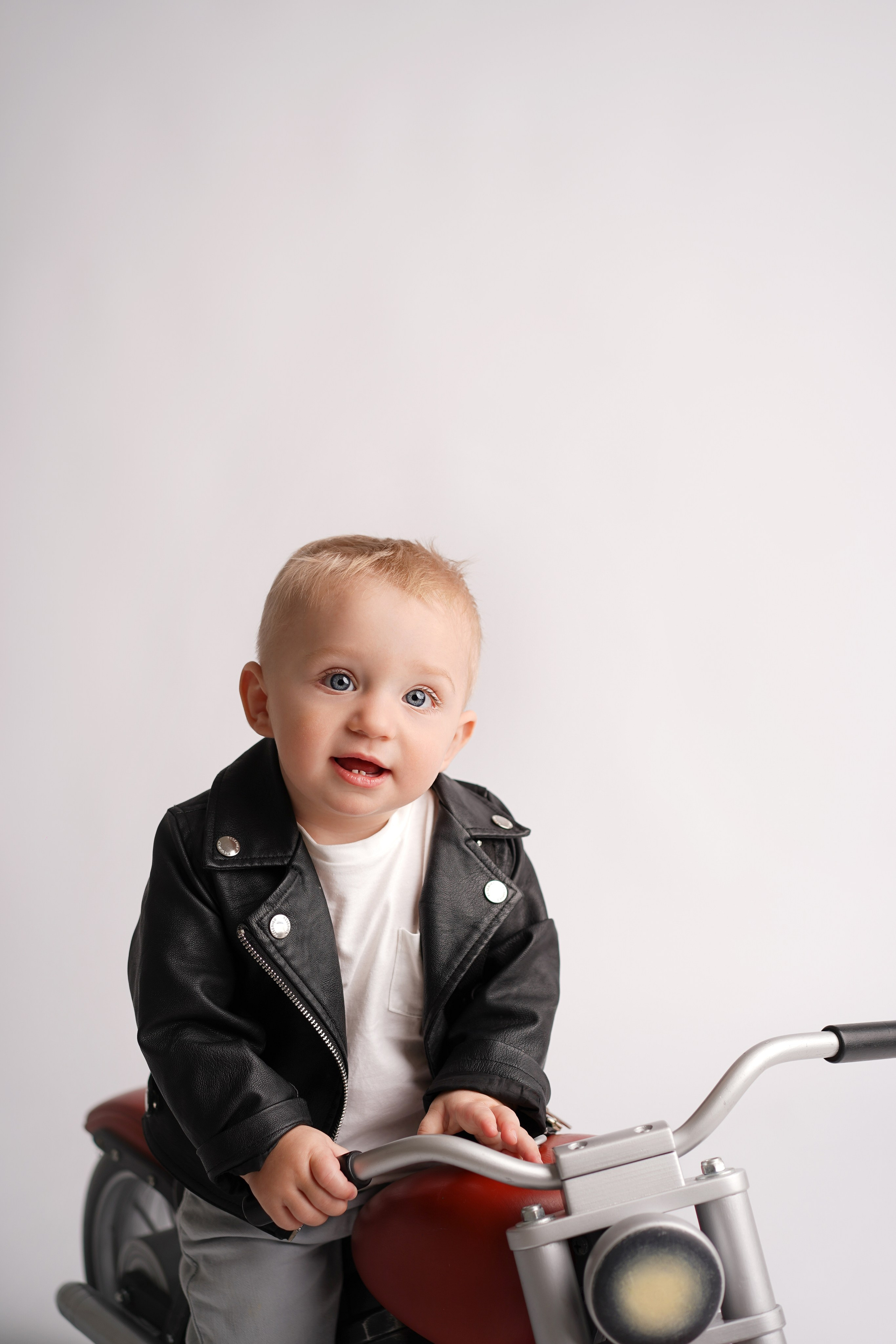 Годики. Фотограф новорождённых в Москве Елена Левина