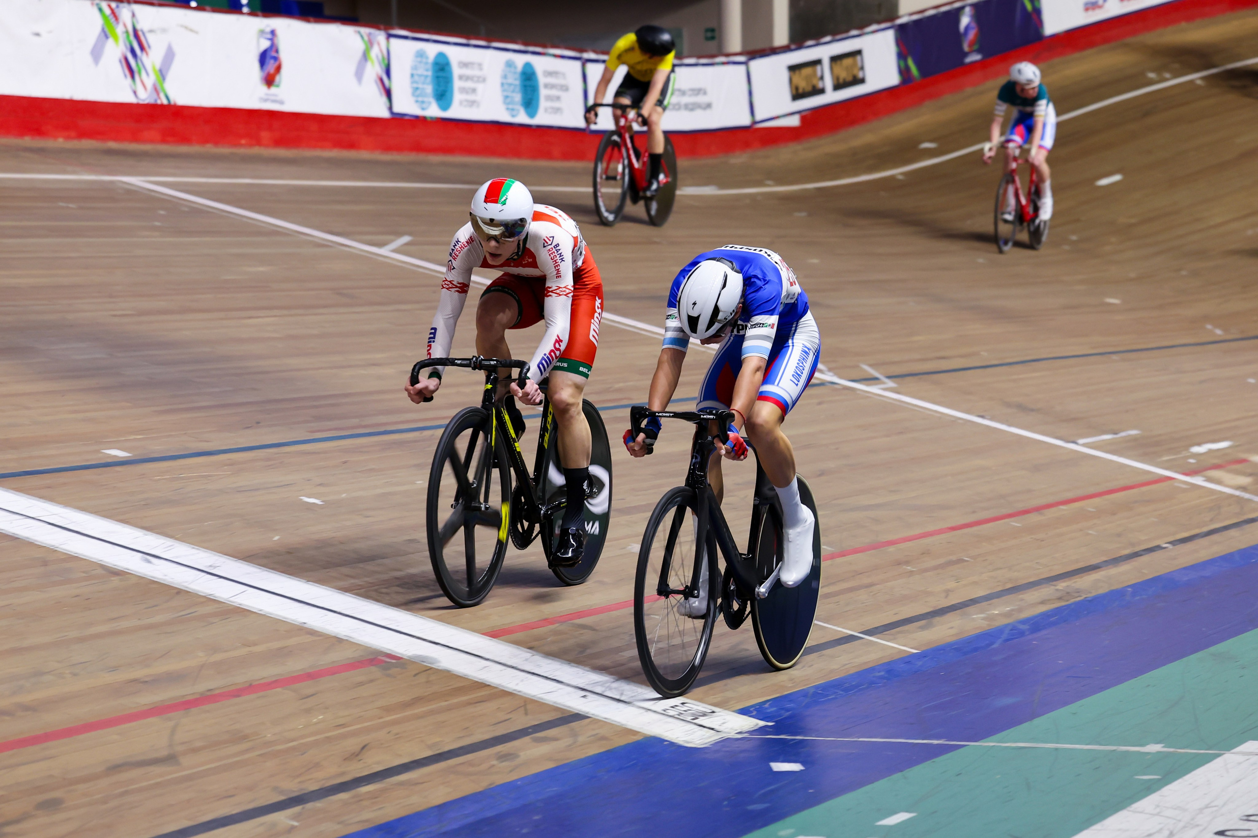 Кубок России велотрек гонка Мэдисон 21.01.2025. Спортивный и репортажный фотограф Антон Тереханов