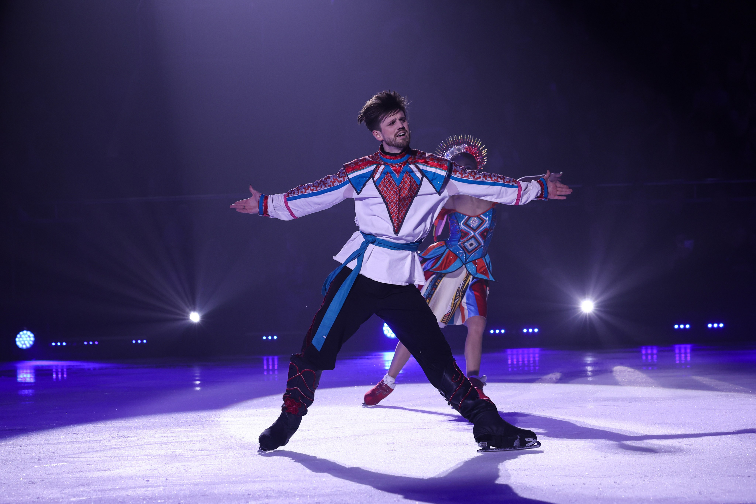 «Вечера на хуторе» ледовое шоу 25.12.2025. Спортивный и репортажный фотограф Антон Тереханов