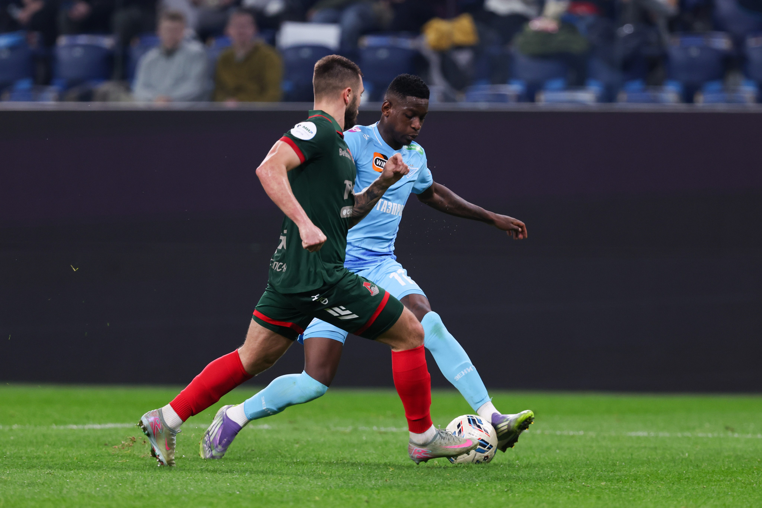 ФК «Зенит» — ФК «Локомотив» 14 тур РПЛ 01.11.2025. Спортивный и репортажный фотограф Антон Тереханов