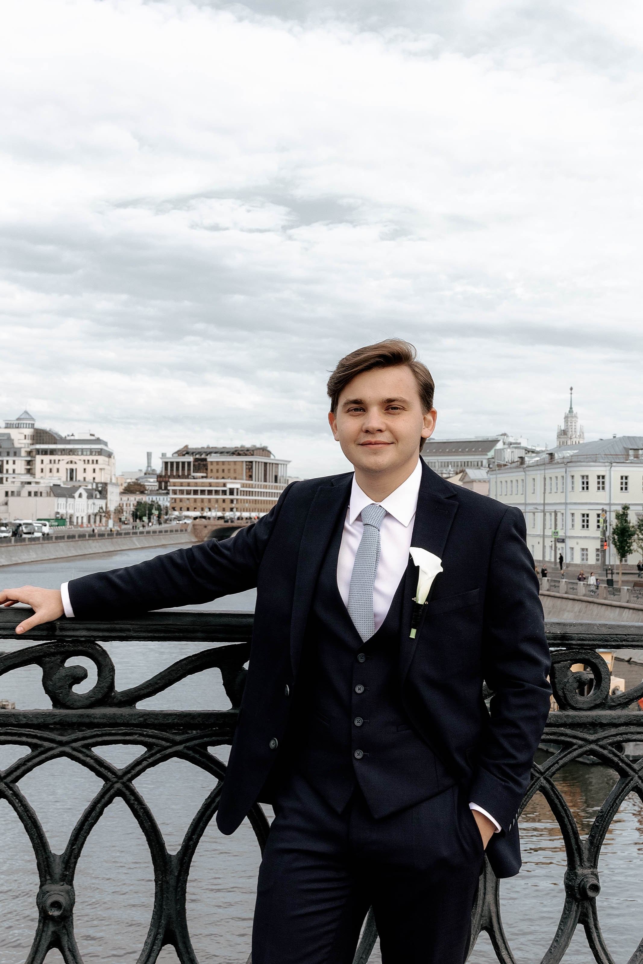 Свадьба «Парк Горького» Артём-Юлия. Свадебный/Портретный фотограф снимаю в Москве