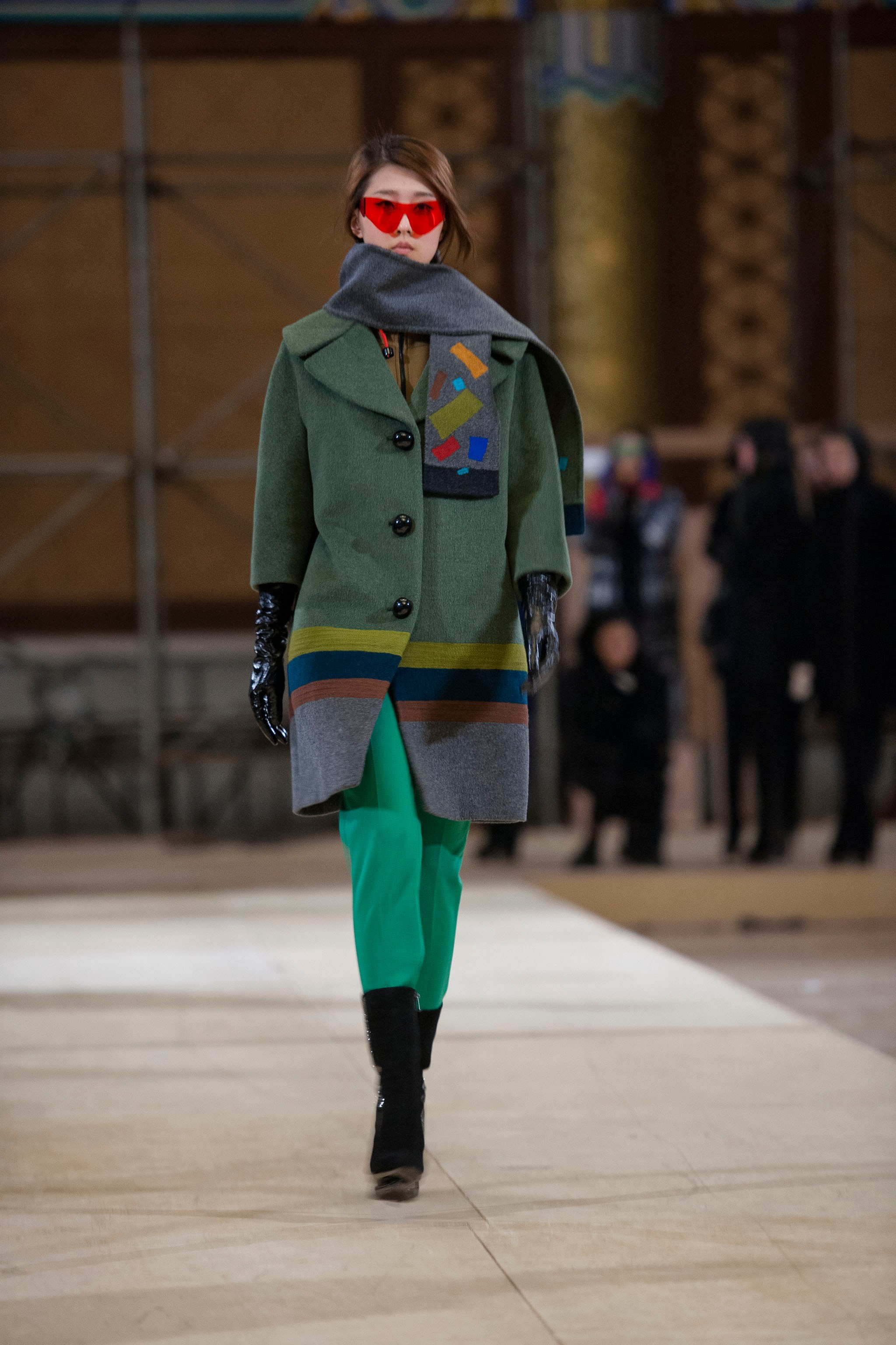 Неделя моды, fashion week, показ, backstage, подиум, street style, мода, дизайнер, модель, репортаж