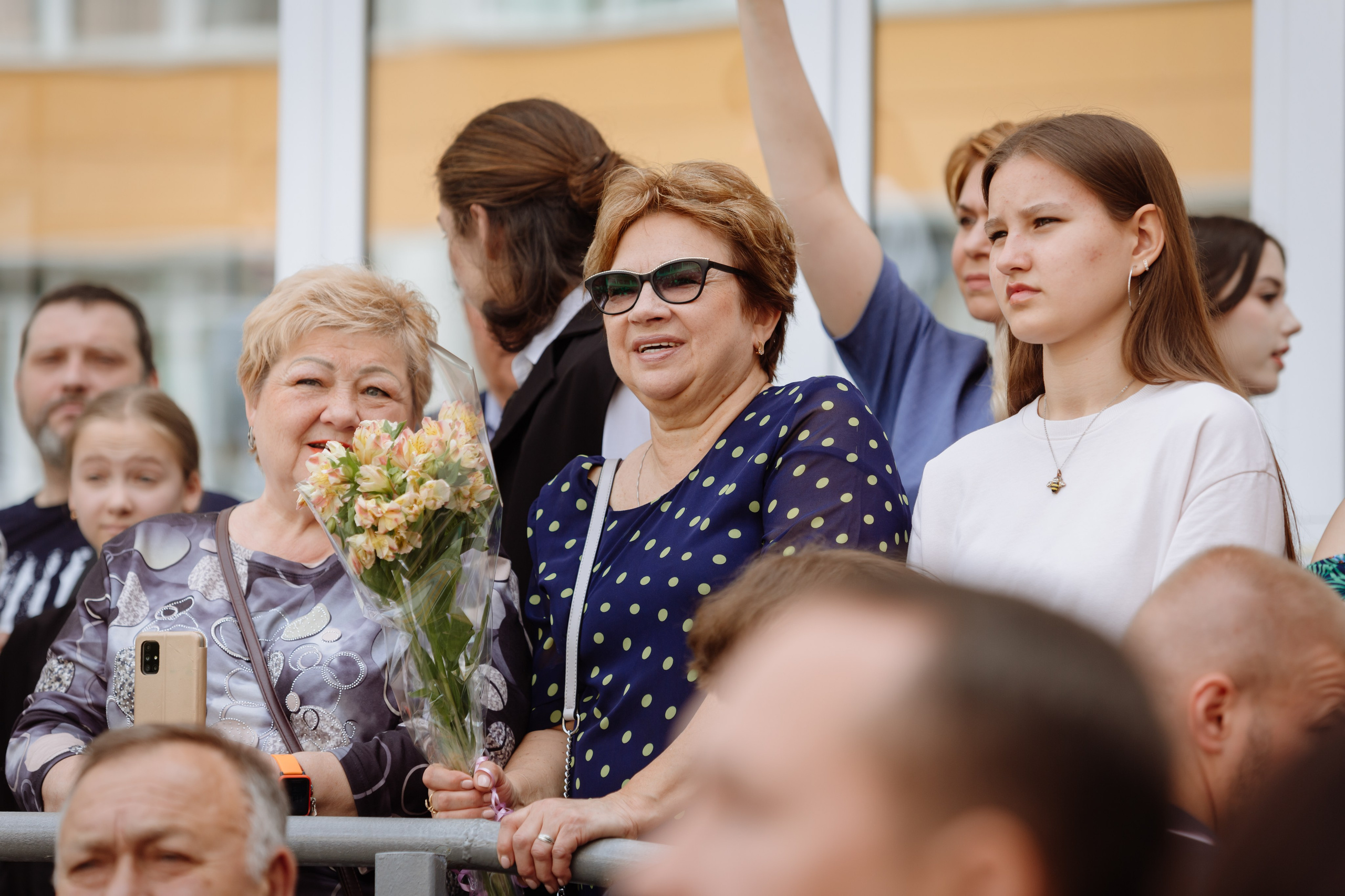 Последний звонок 2024 (3 часа фотосъемки). Профессиональный фотограф Надежда Антонова