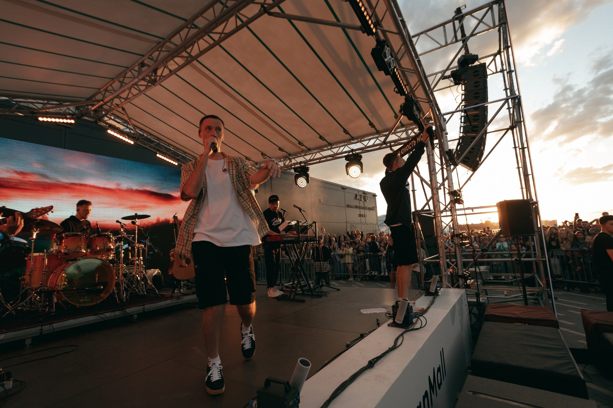 Dabro. Портретный и репортажный фотограф в Казани Максим Сипачев