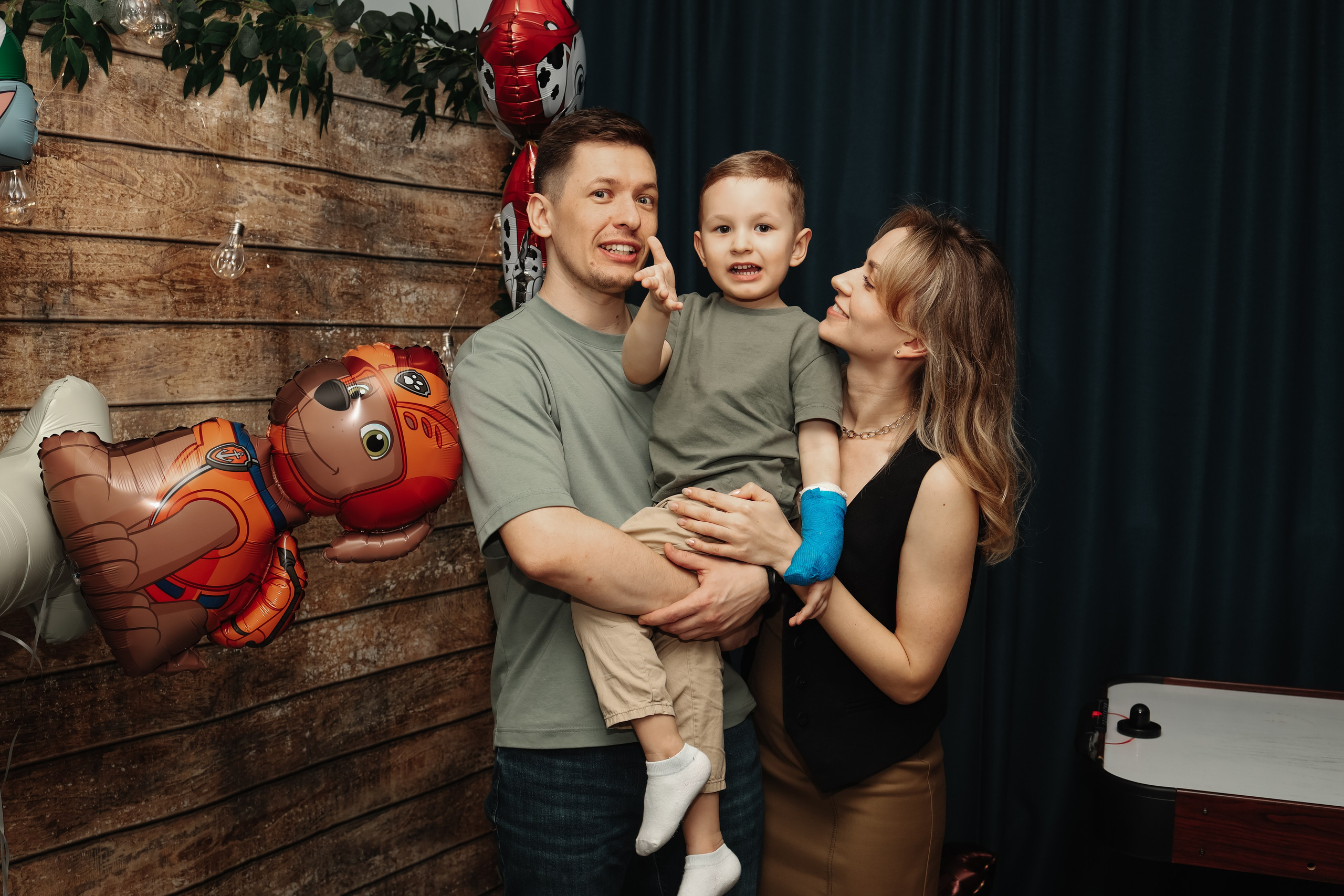 Андрюше 4 годика. Фотограф Новосибирск