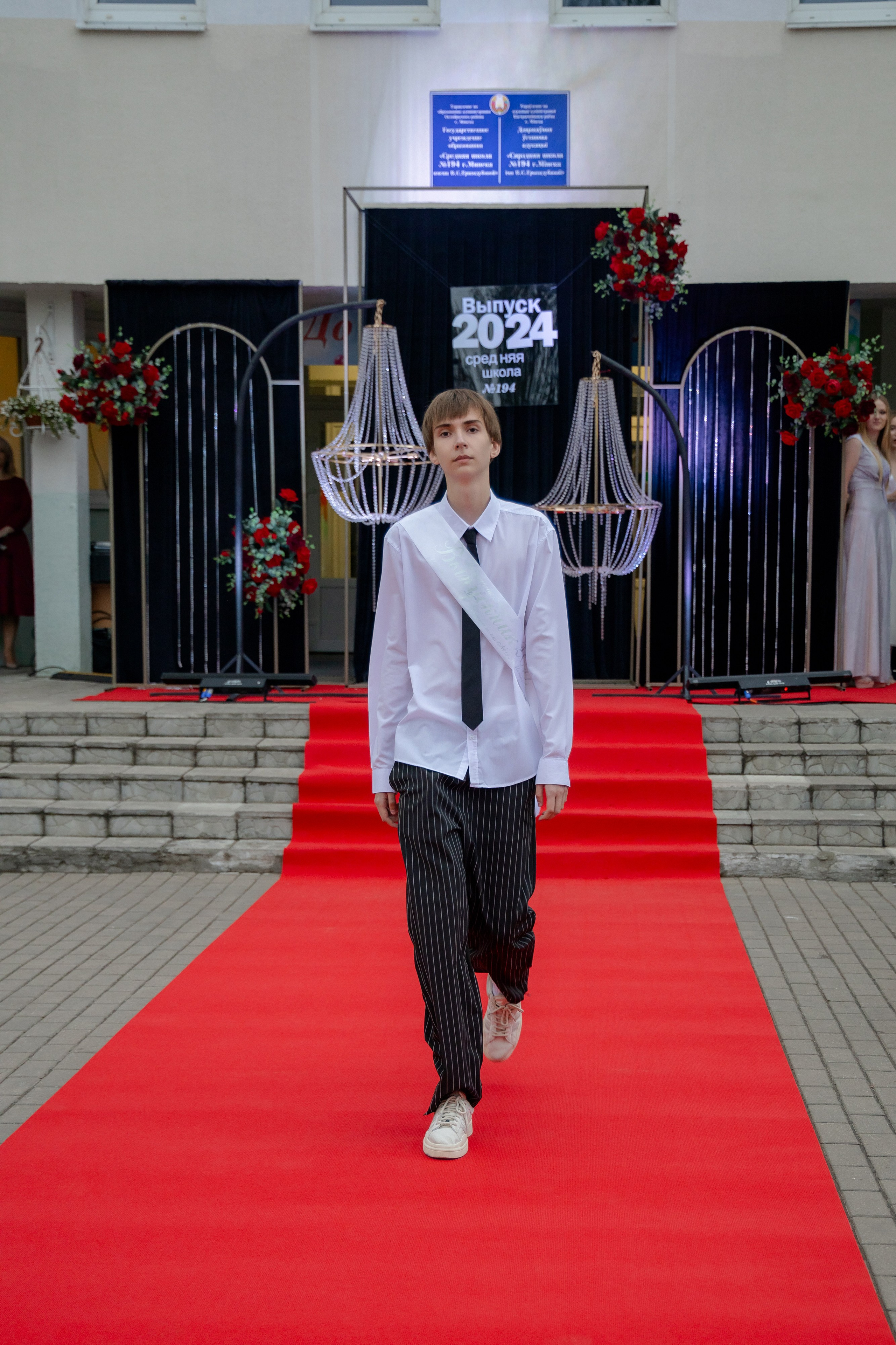 Школьный выпускной 2024 год в Соколе (Минск). Свадебный фотограф в Минске/Беларуси Сергей Спиридонов