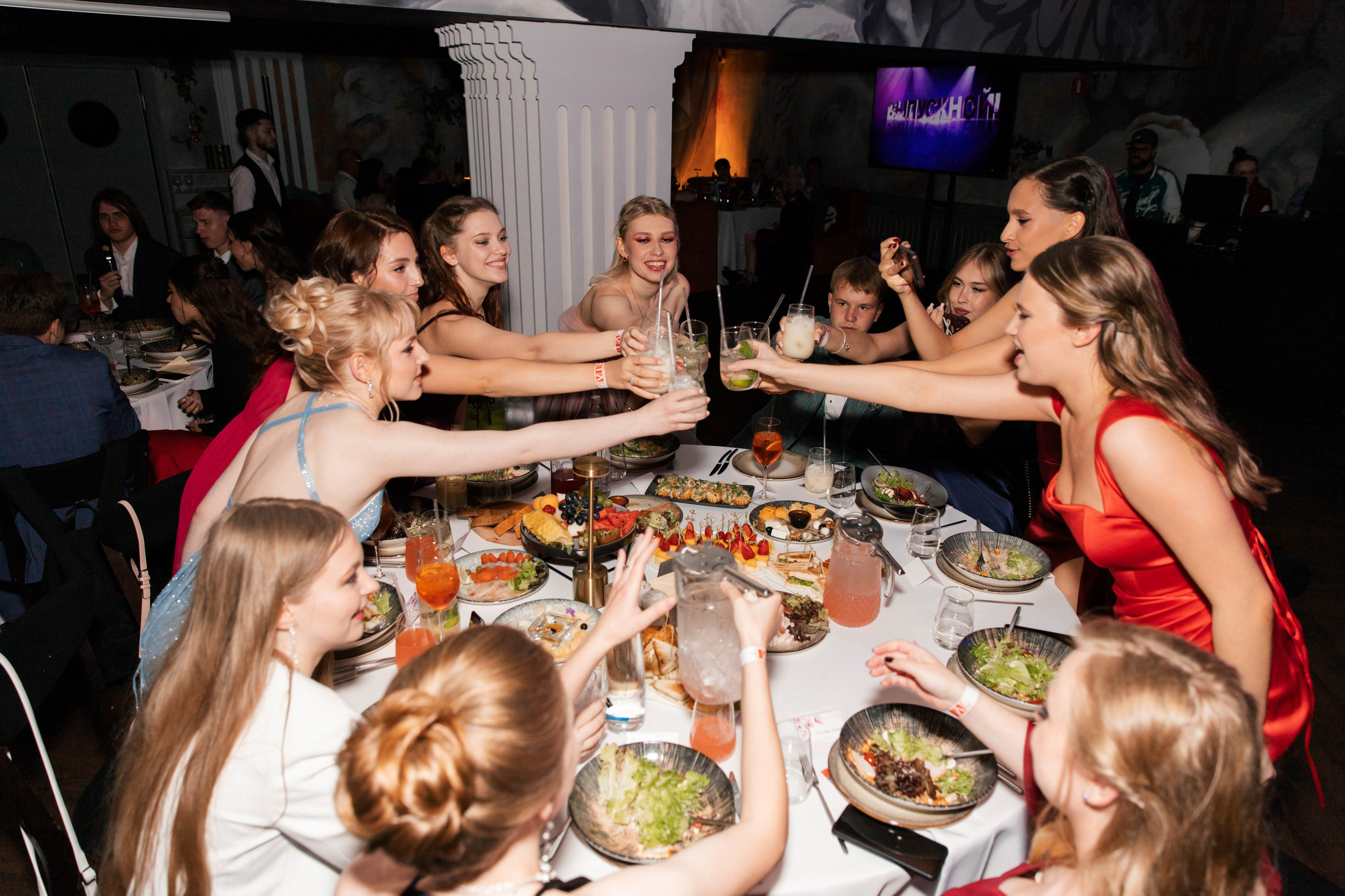 Выпускной МОУ СОШ 187. Семейный и свадебный фотограф Нижний Новгород