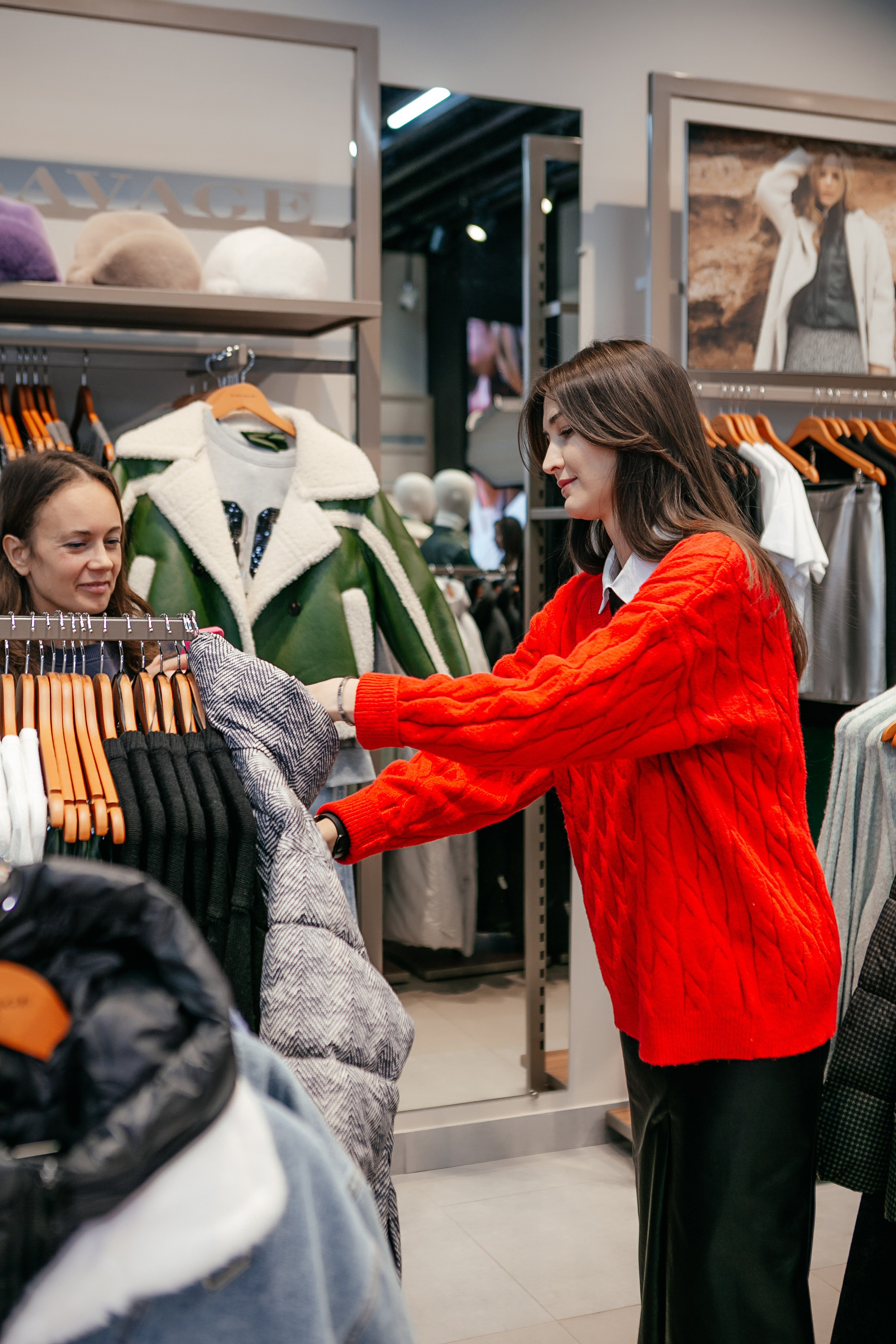 Открытие магазина SAVAGE. Контент фотограф, съемка для маркетплейсов, фуд съемка и репортажи в Новосибирске Ралия Галеева