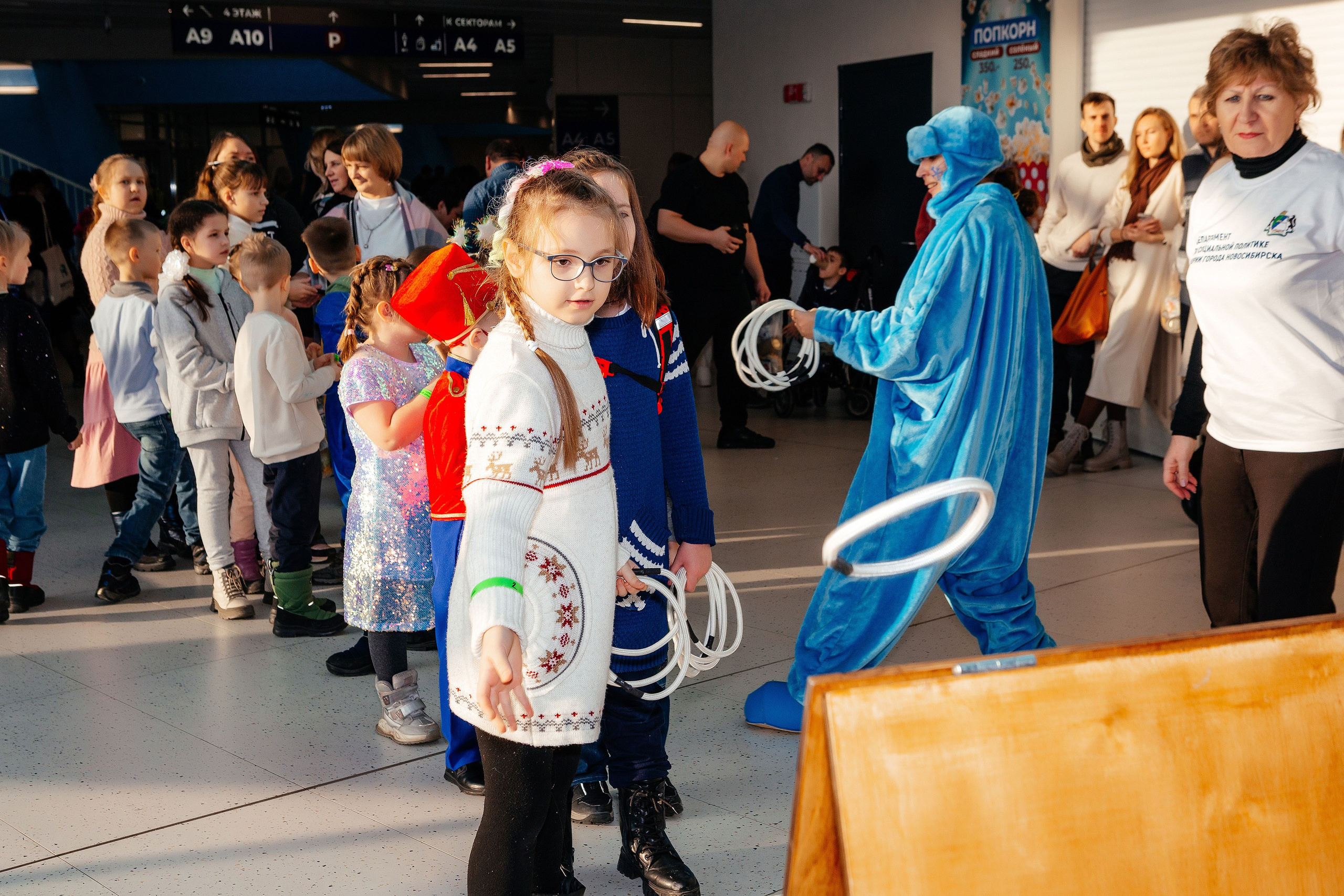 Благотворительный НГ. Фонд Завтра. Контент фотограф, съемка для маркетплейсов, фуд съемка и репортажи в Новосибирске Ралия Галеева