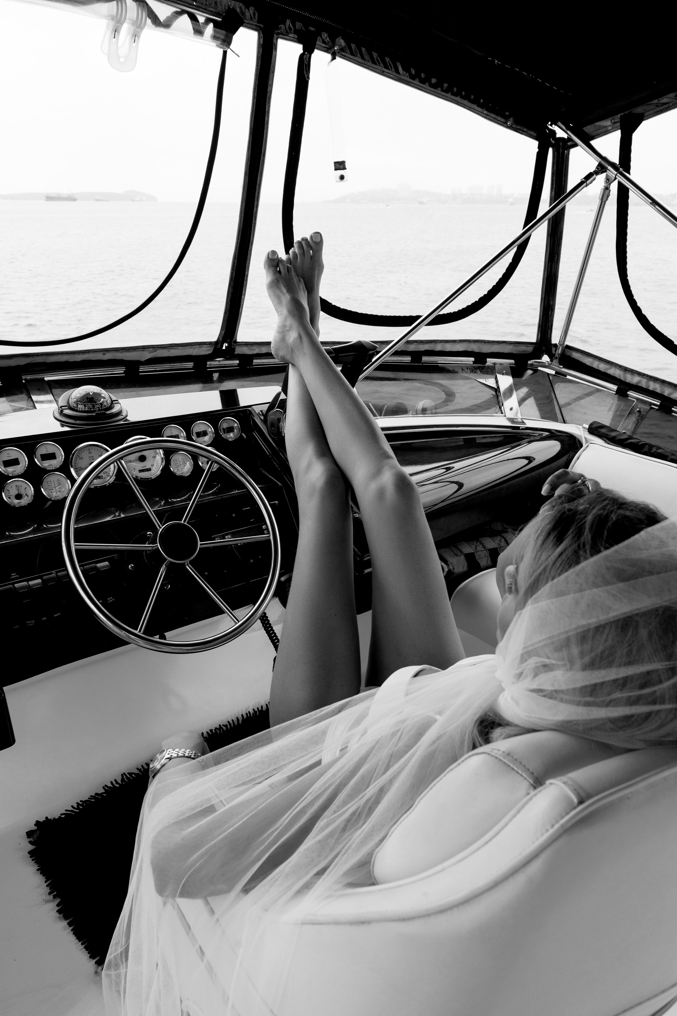 Девичник на катере…. Семейный фотограф и фотограф беременности во Владивостоке