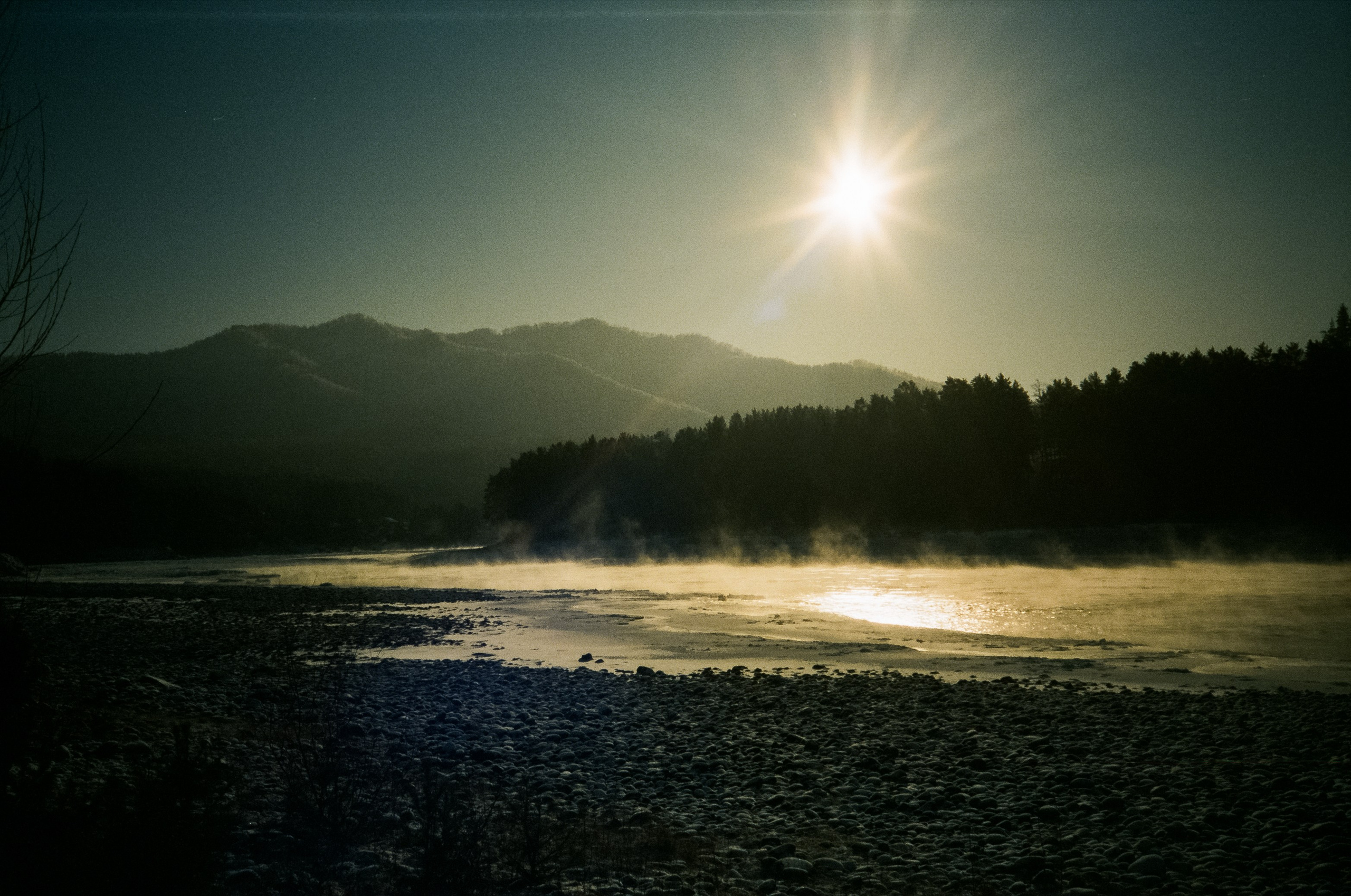 Бережок первый день, мост Бирюзовая Катунь / 10 декабря 2023 года (-25