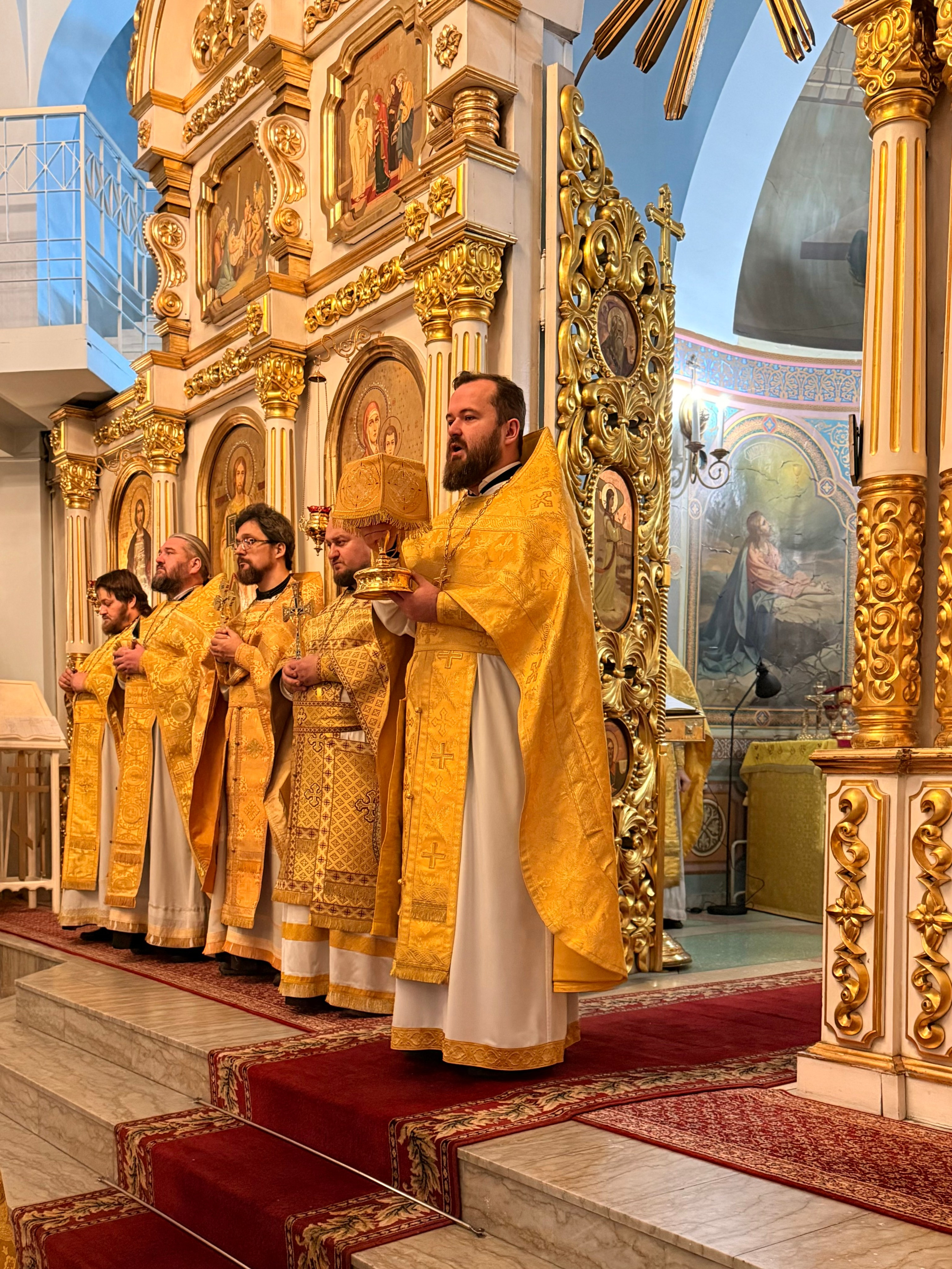 Соборная Божественная литургия духовенства Саратовского Юго-Западного благочиния. Саратовское Юго-Западное благочиние