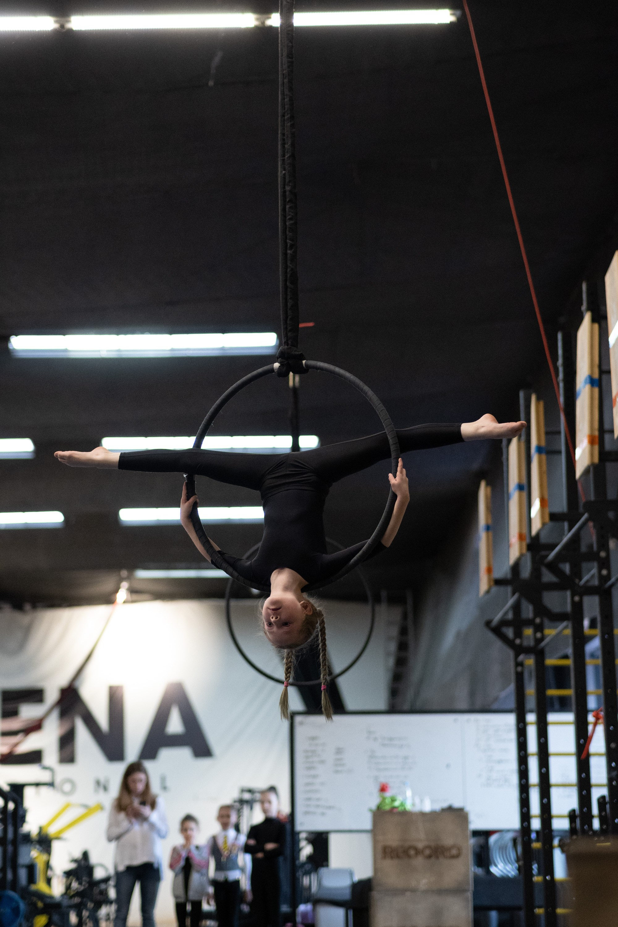 Внутриклубные соревнования по воздушной гимнастике 02.04.23