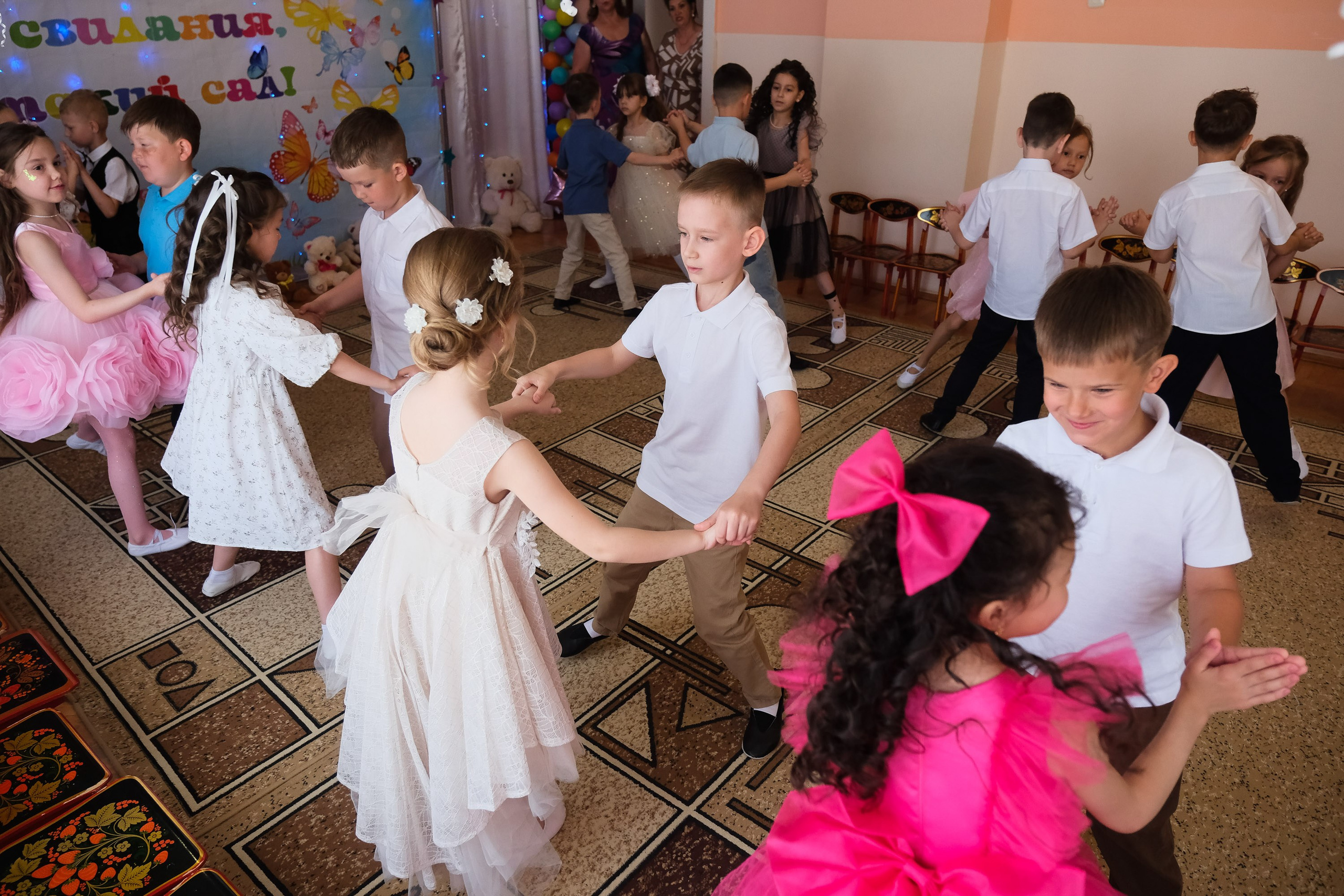 До свидания, детский сад!. Фотограф Анатолий Деникин