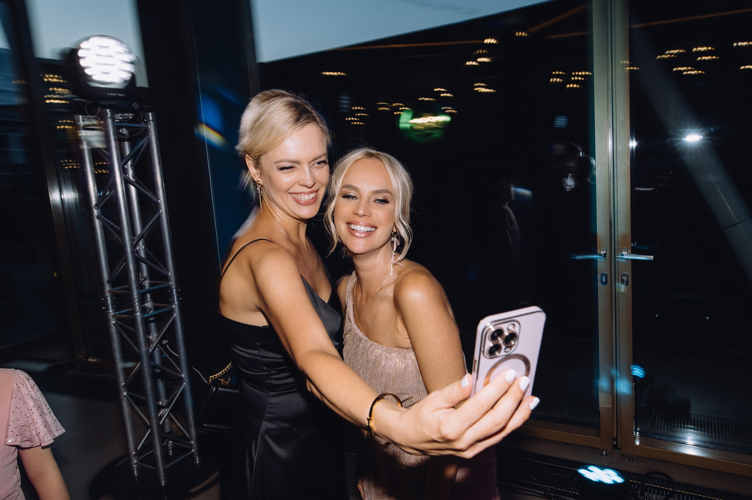 Анна и Макс. Профессиональный фотограф Алексей Васенцев. Минск, СПБ, Москва