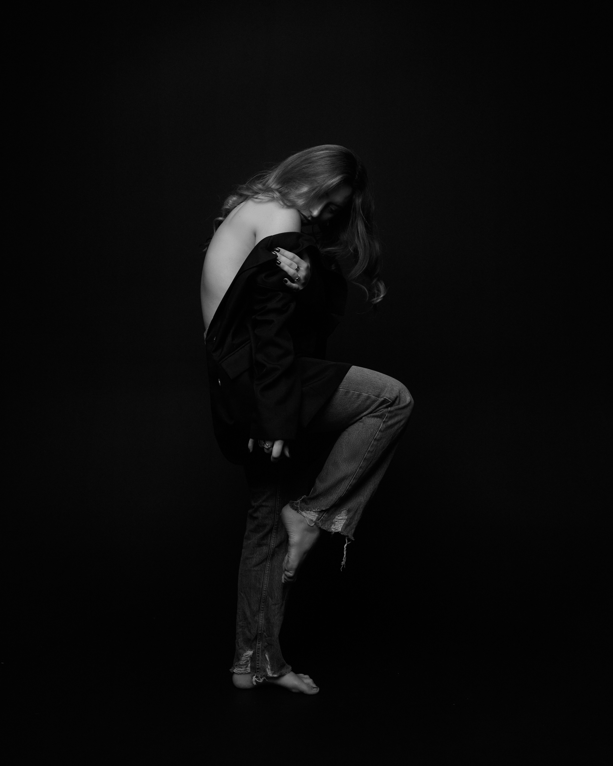 Первая студия автопортрета в Донецке КЬЮ