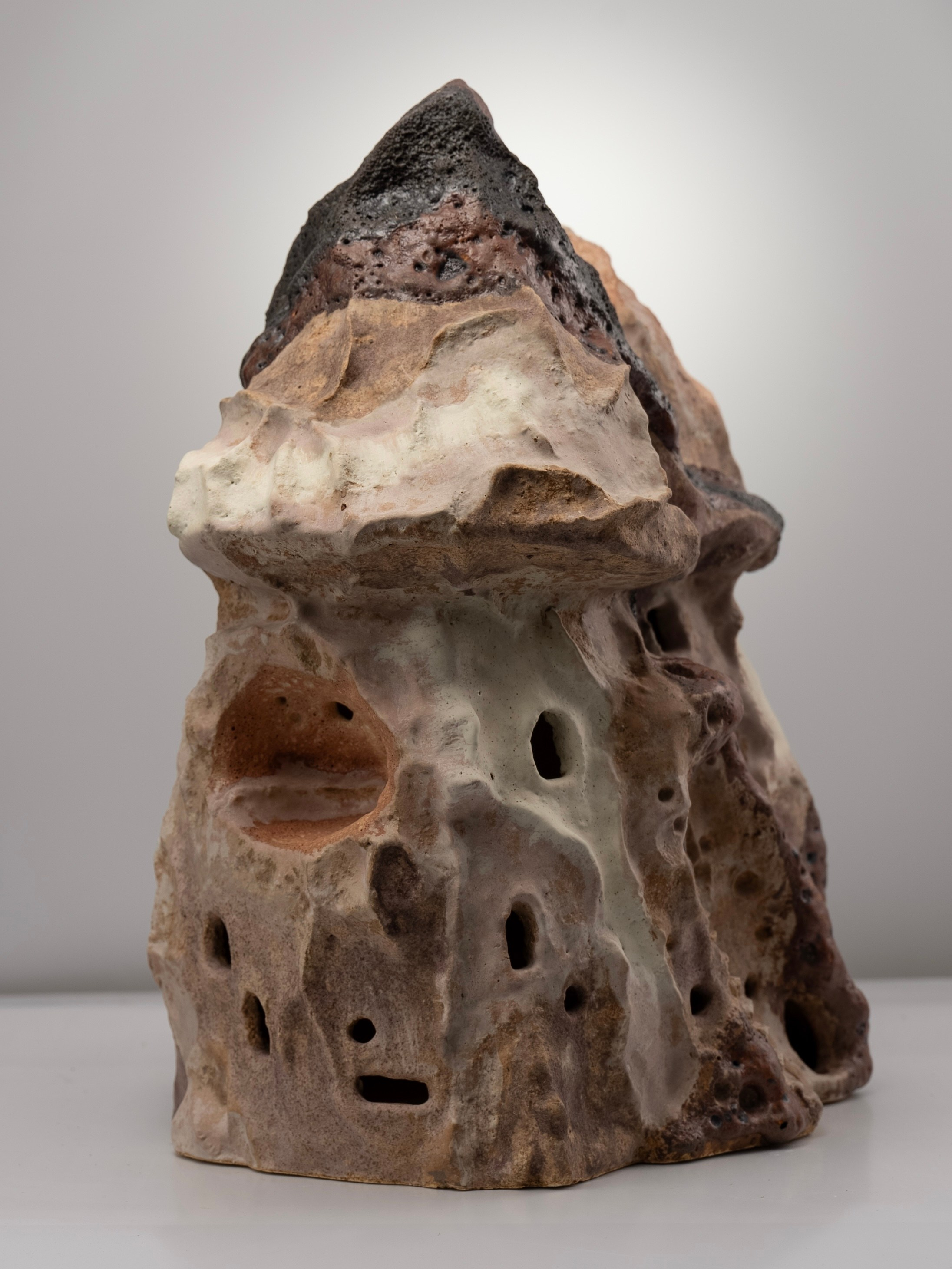 Скала I. Daria Goryachkina Ceramics