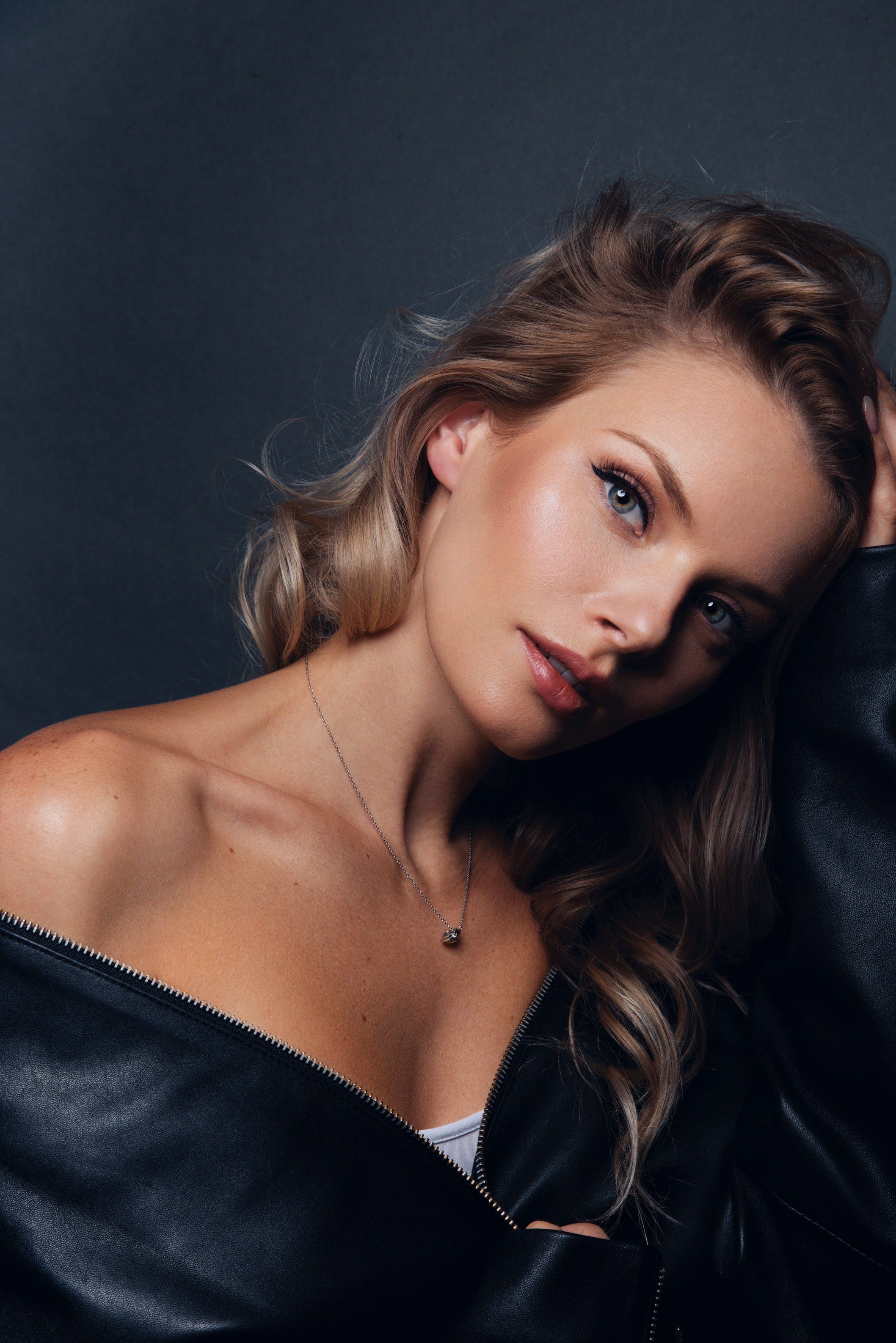 Портрет. Портретный фотограф в Москве Lelya Martian