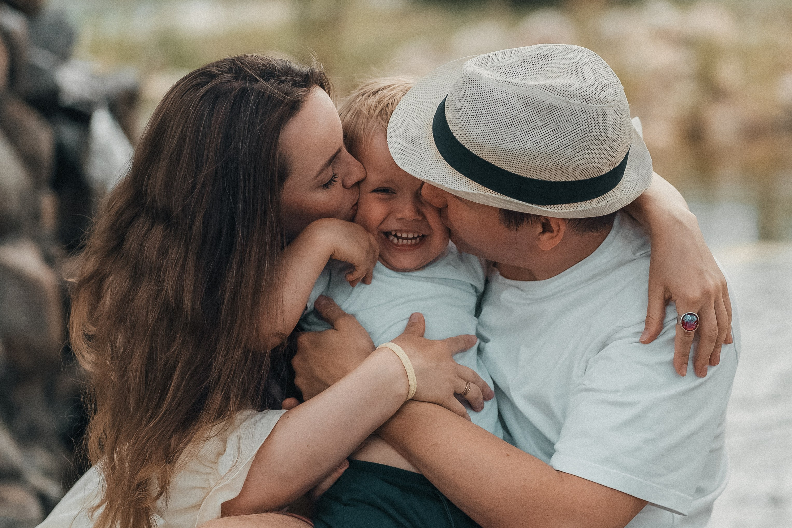 Речная прохлада и солнечные улыбки. Главная