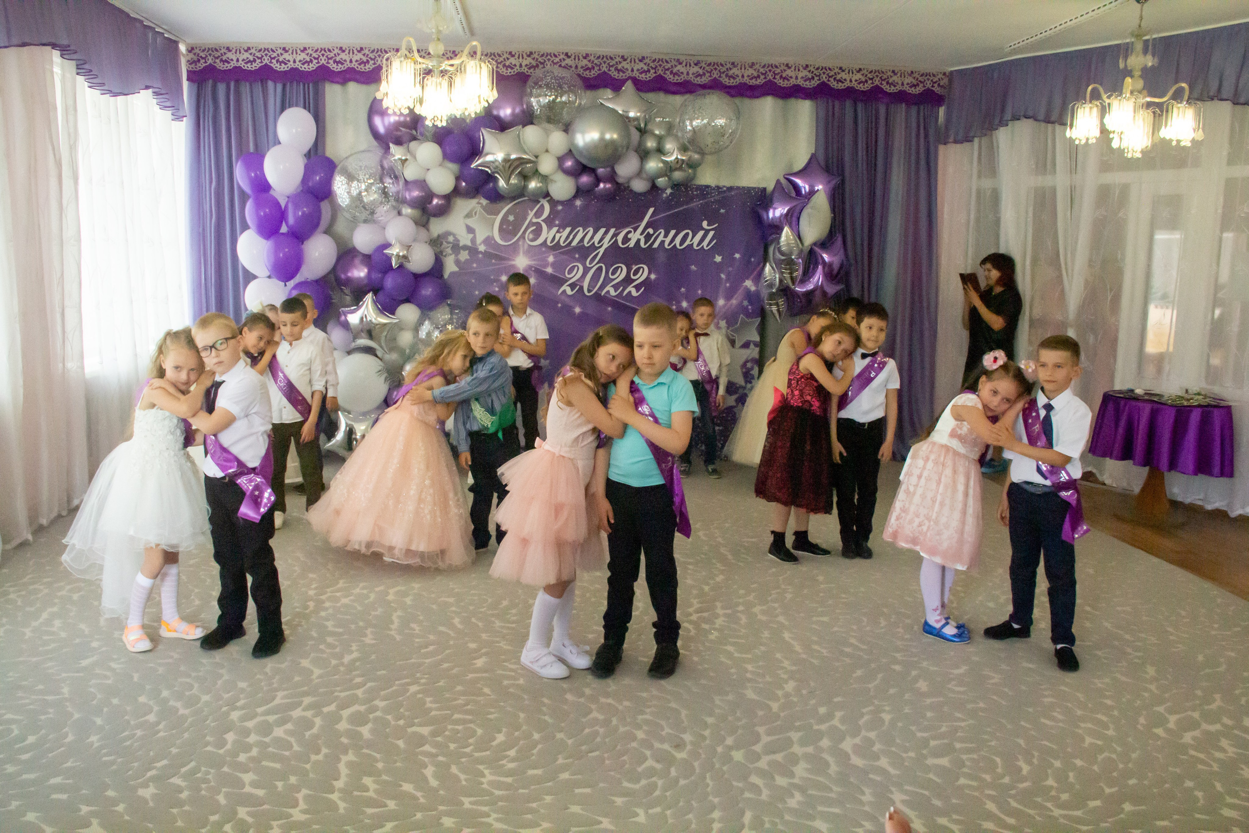 Выпускной ДС 50 группа «Подсолнушки»