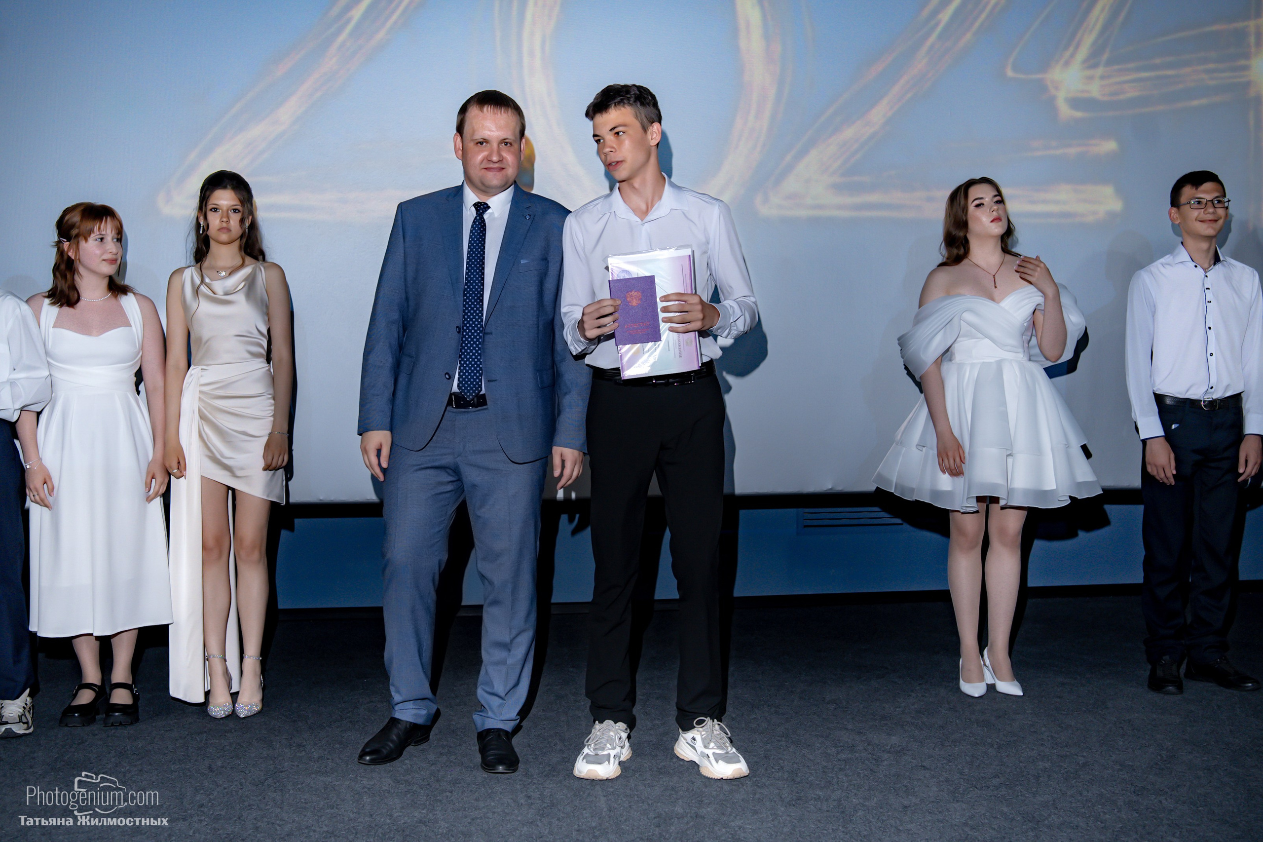 Выпускной 9"Д» класс школа № 35. Фотограф Нижний Новгород Татьяна Кейод