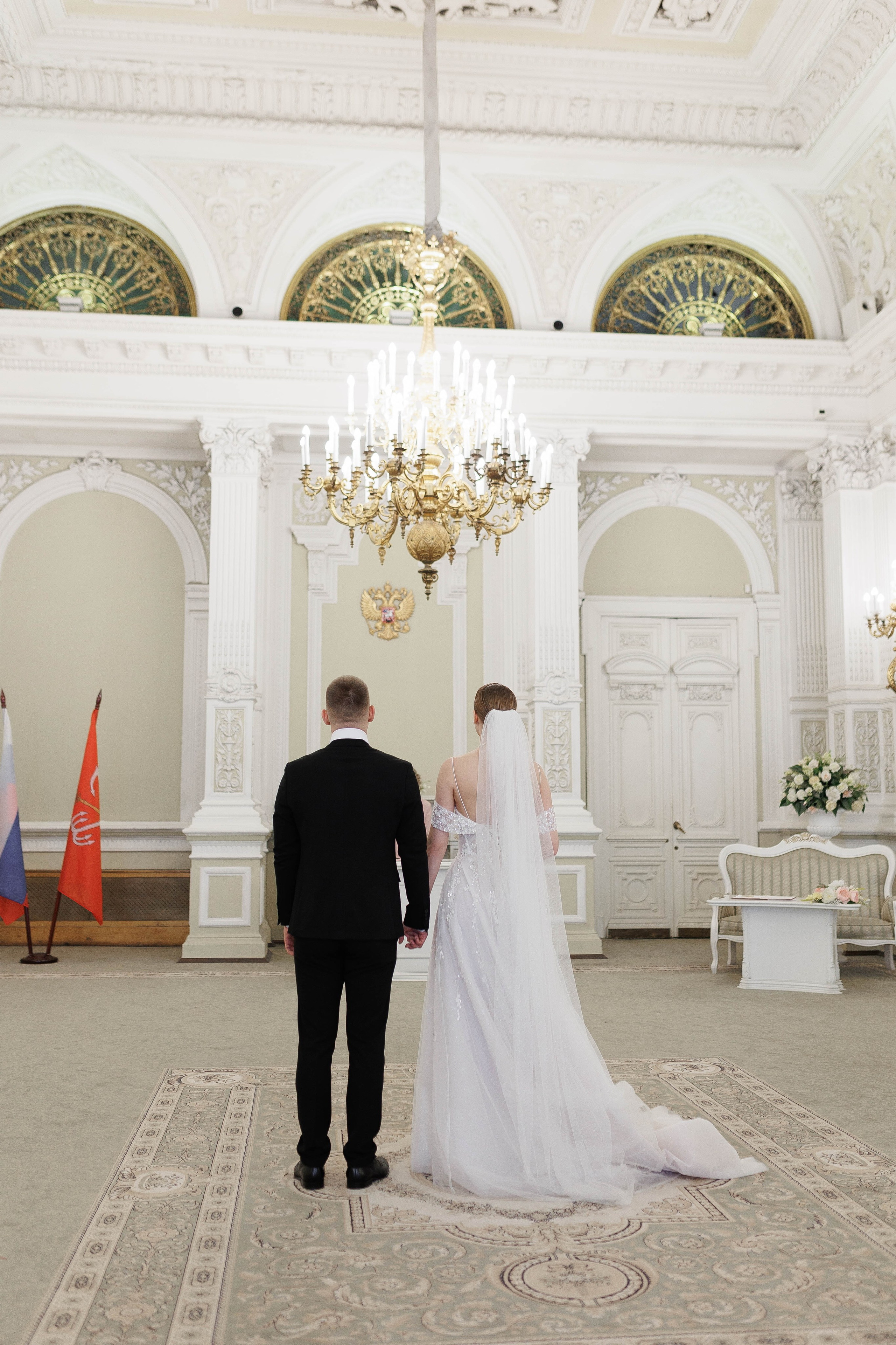 ···. Свадебный фотограф в Санкт-Петербурге Александра Чукавина