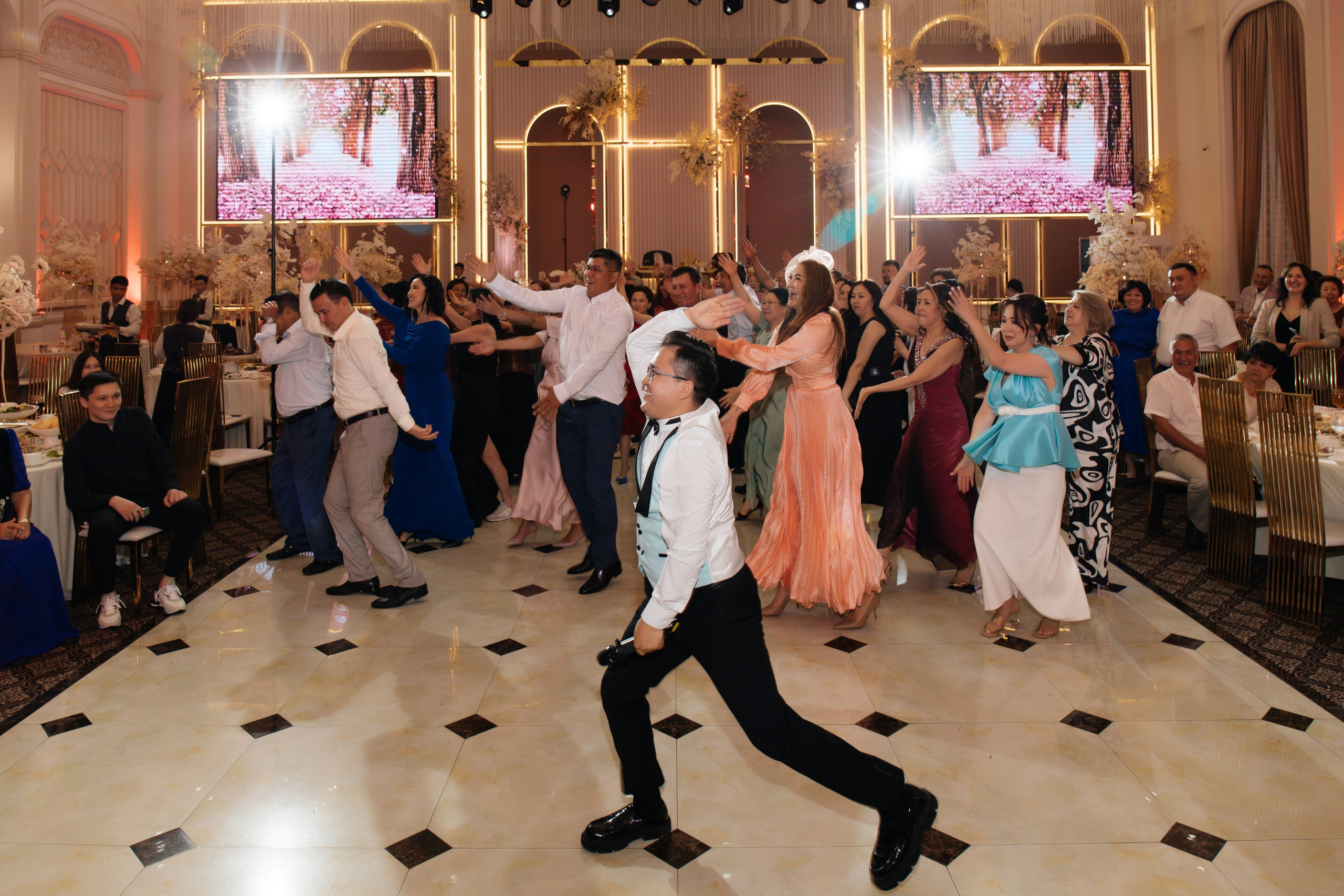 Kamila — Qyz uzatu. Wedding and Love story Photographer