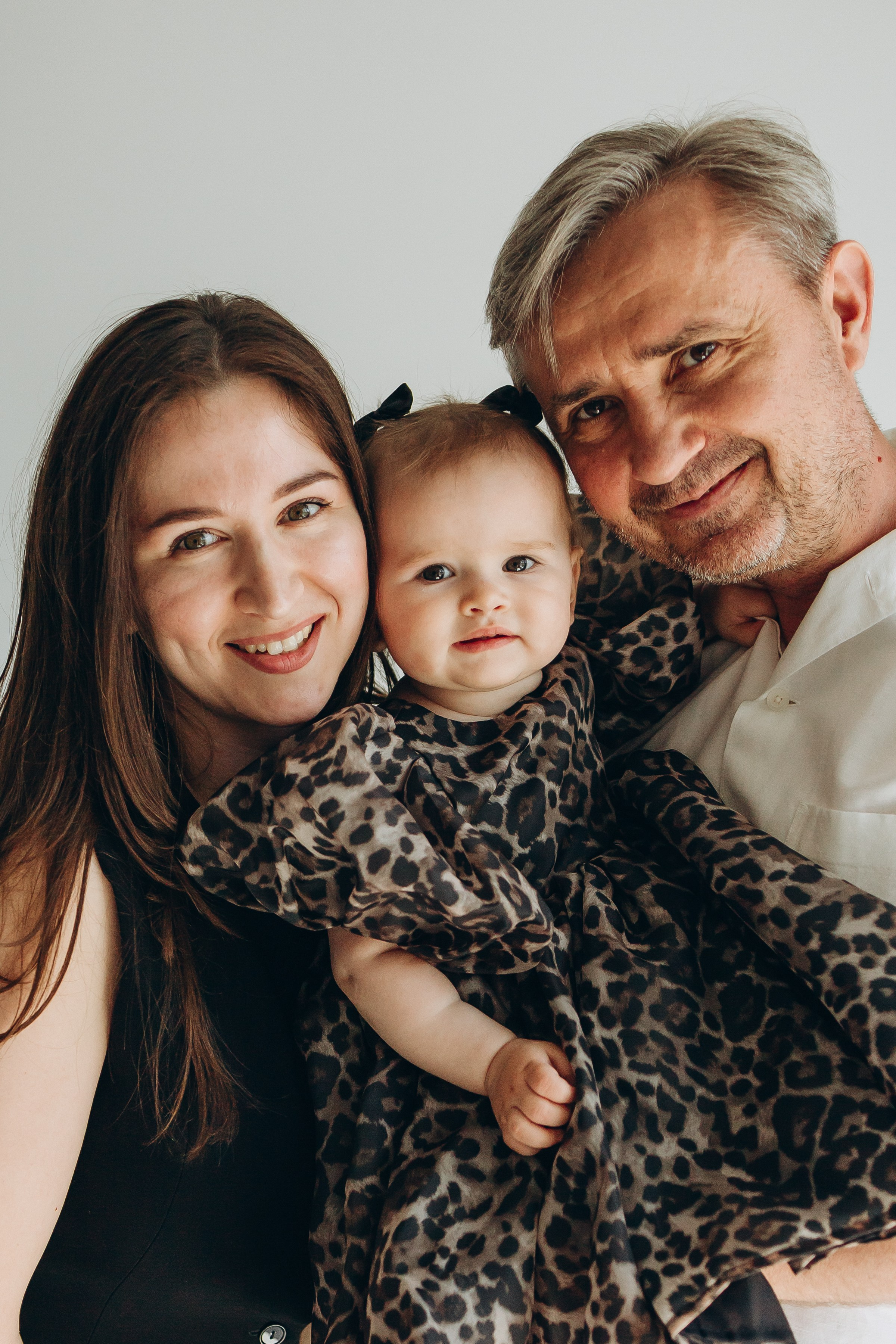 Семейная фотосессия к первому годику. Семейный фотограф в Волгодонске Краченцева Анна