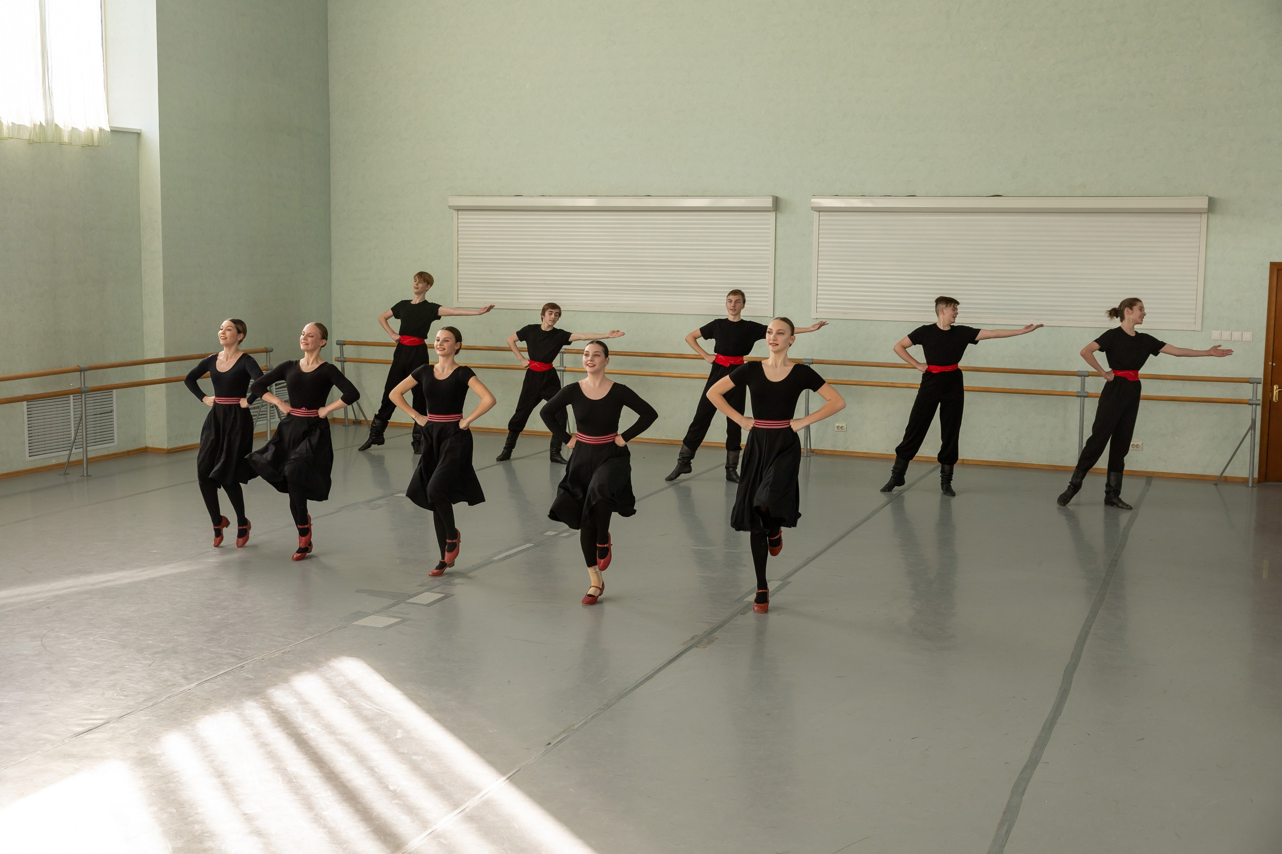 Открытый урок в студии народного танца «Славянский лик». Фотограф в Серпухове Наталья Руденко