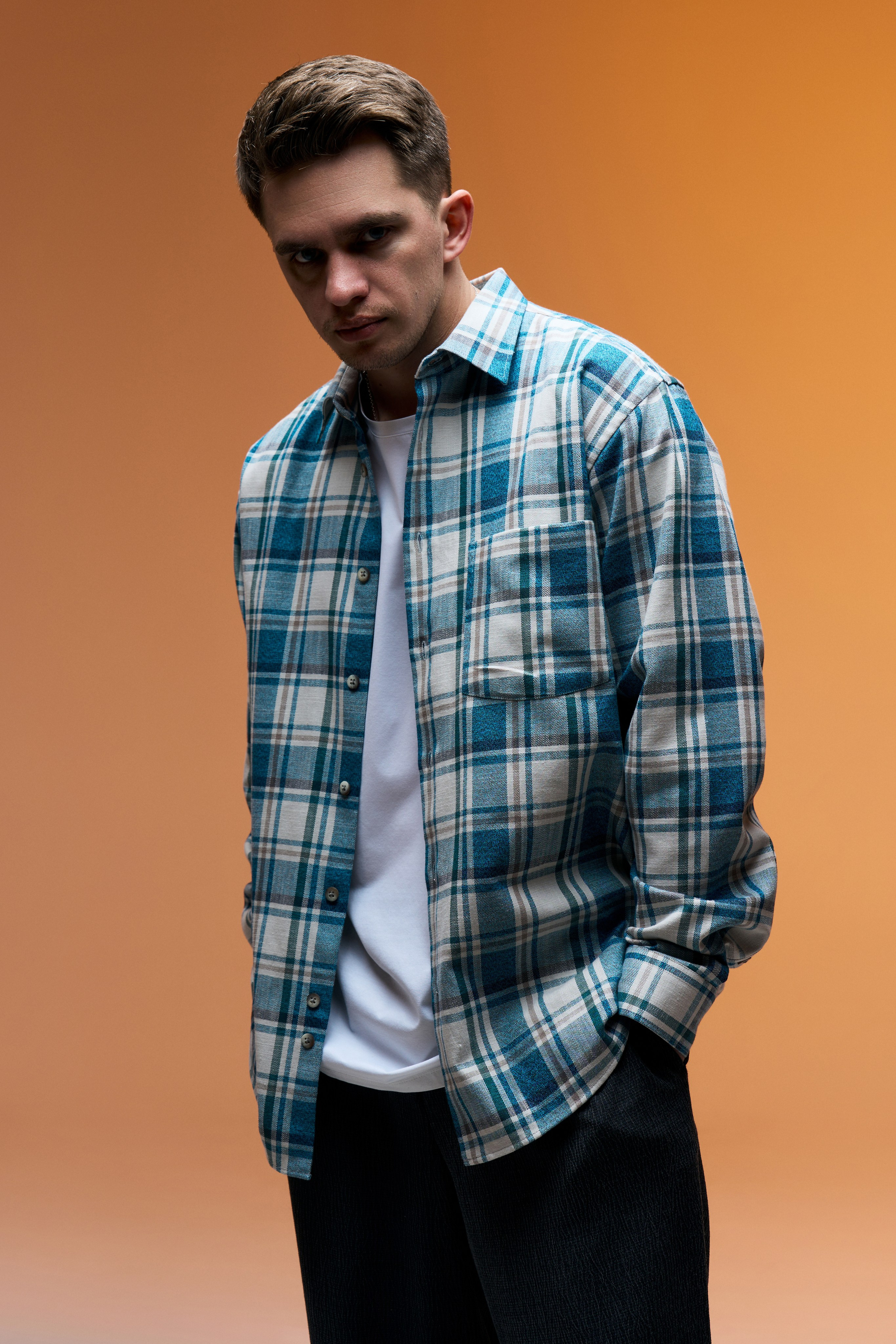 Студийная для бренда. Иван Упоров — фотограф, рилсмейкер чебоксары