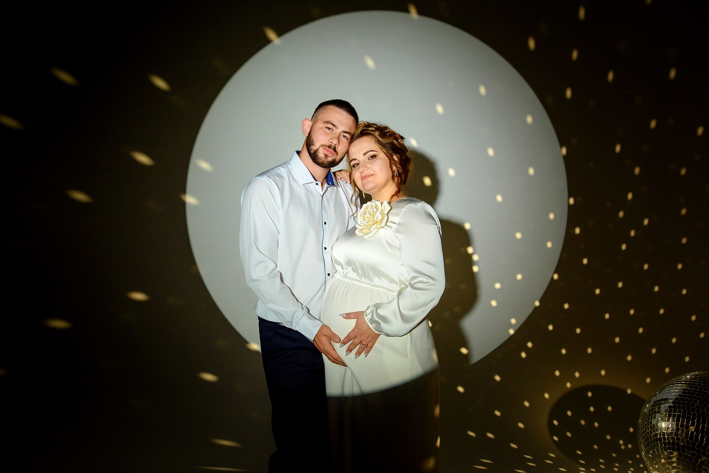 Фотосессии беременности в студии Тольятти. Фотограф Оксана Сафонова г. Тольятти