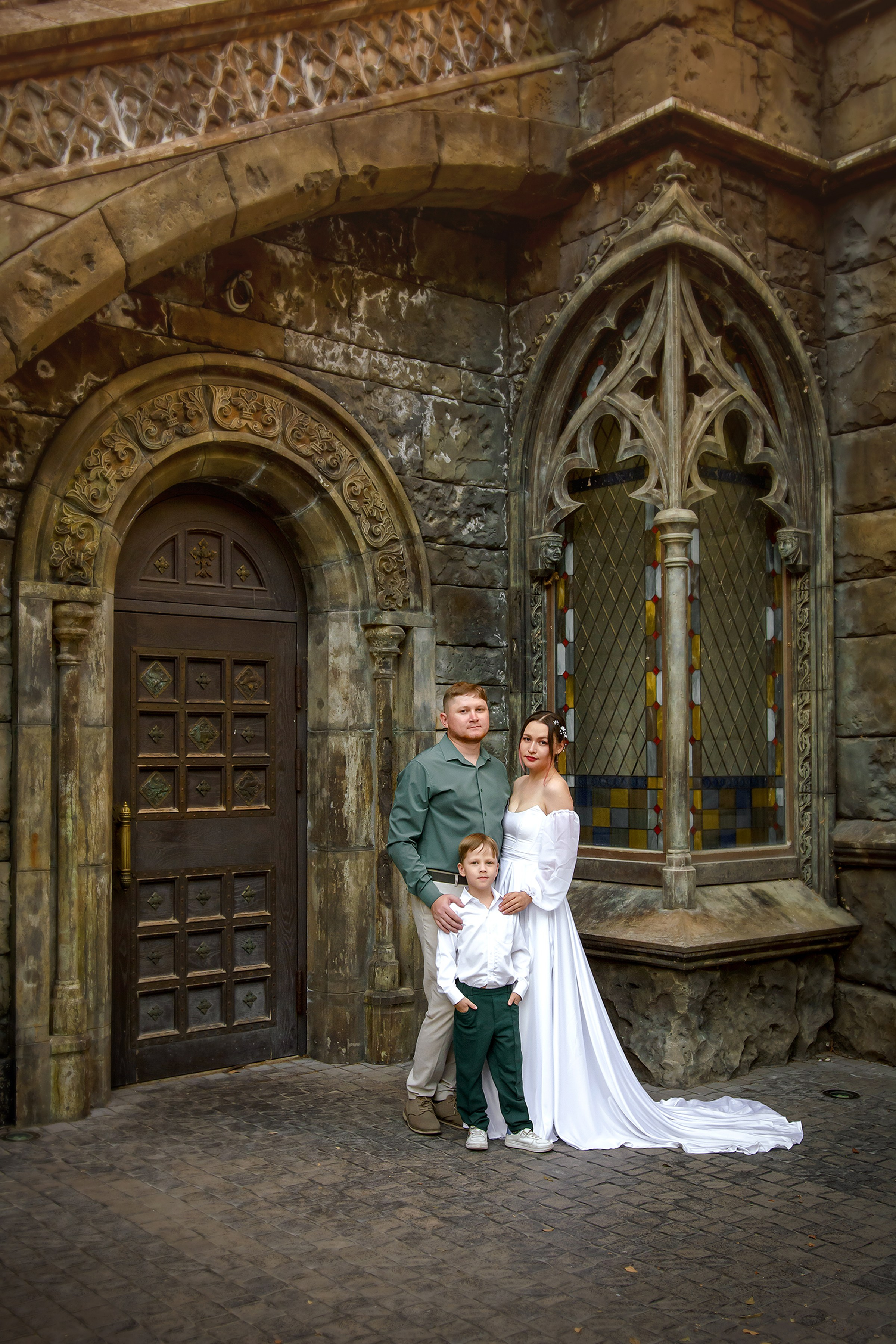 Семейная фотосессия у Замка Гарибальди. Фотограф Оксана Сафонова г. Тольятти