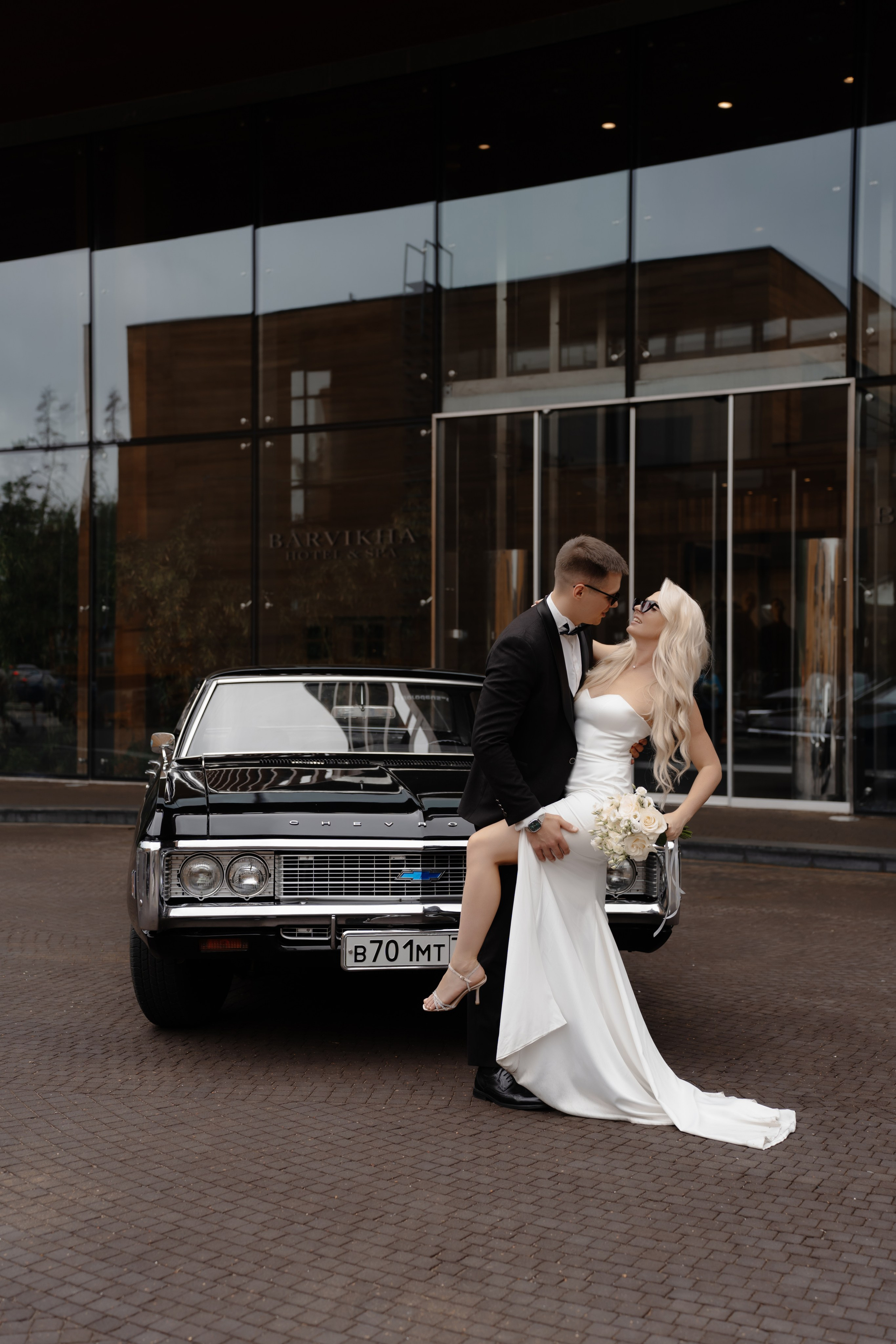 Свадебная фотосессия в Barvikha Luxury Village. Свадебный и семейный фотограф в Москве Светлана Зоткина