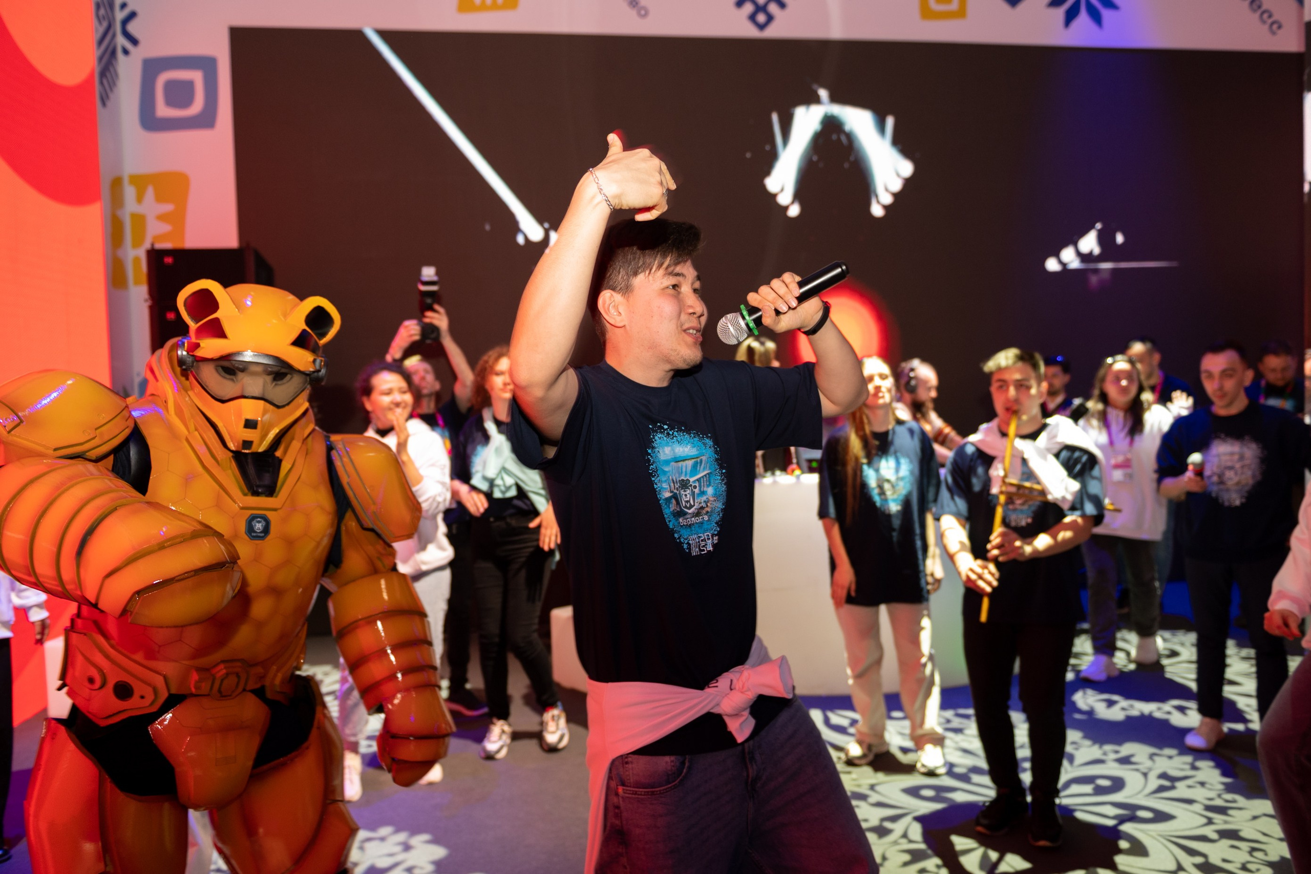 Всемирный фестиваль молодежи 2024. Свадебный и семейный фотограф София Невская