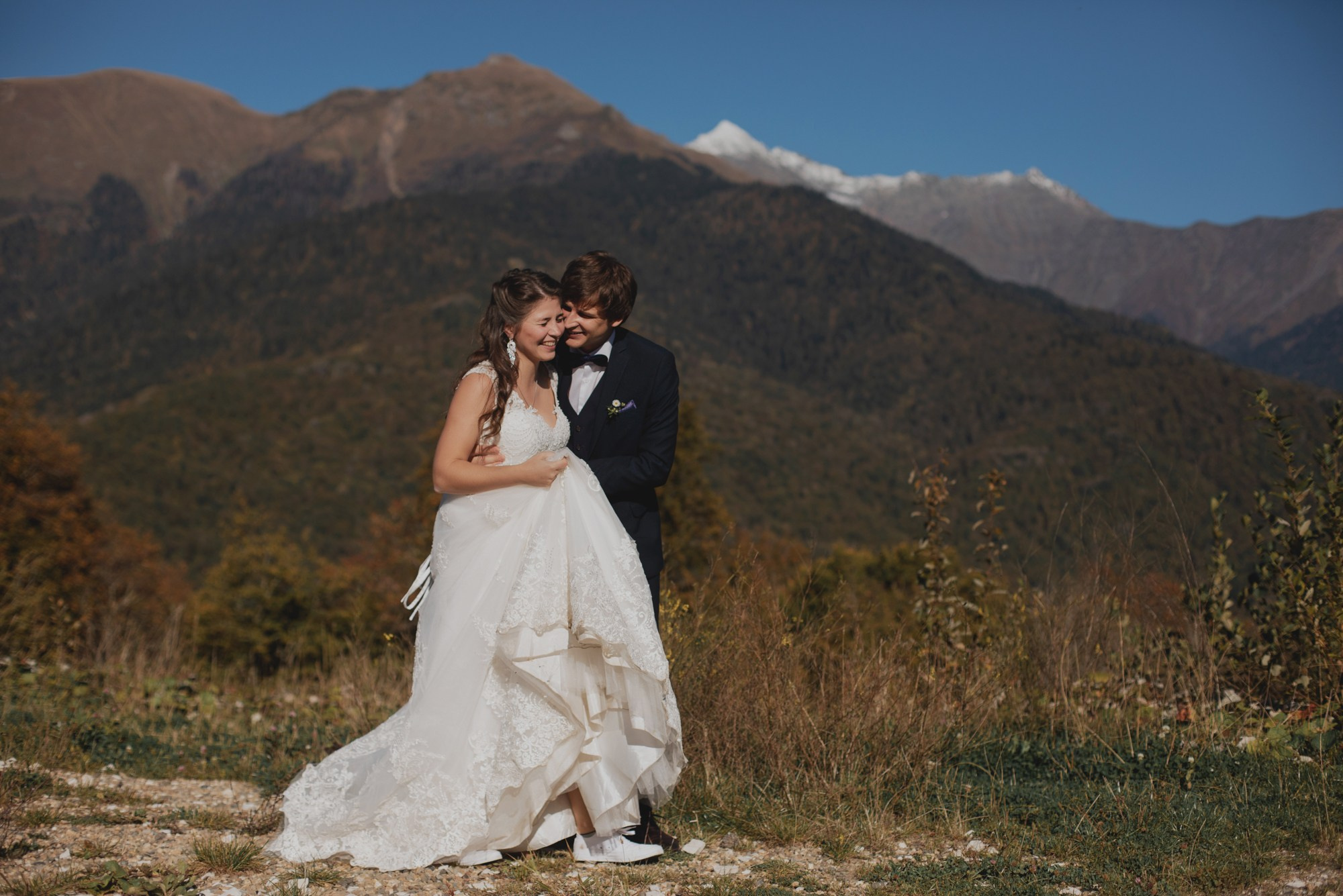 Свадебная прогулка Владимира и Ольги. Красная Поляна. Репортажный и постановочный Наталья Санникова