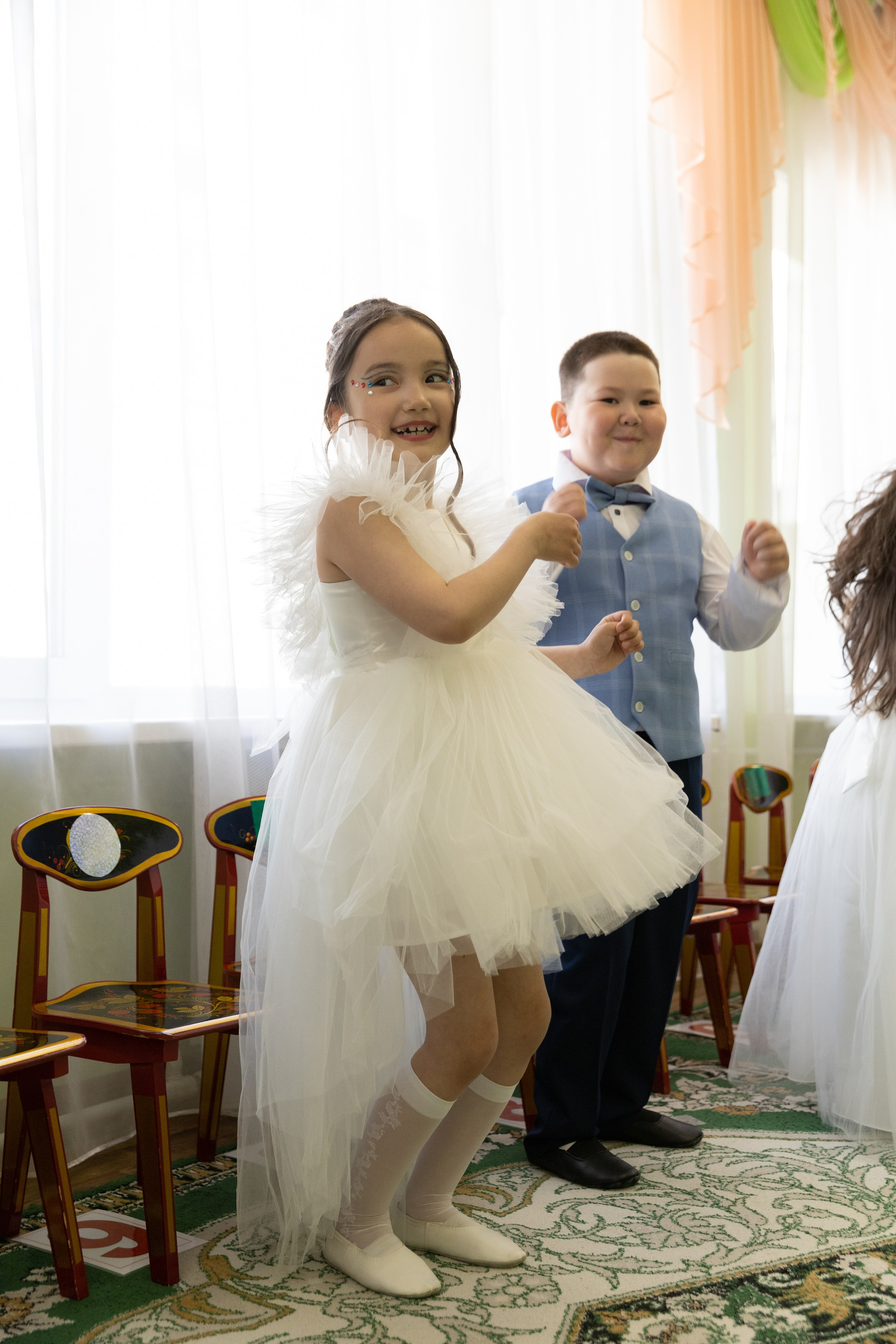 Утренники. Литовкина Анастасия фотограф, выпускные альбомы г. Мирный