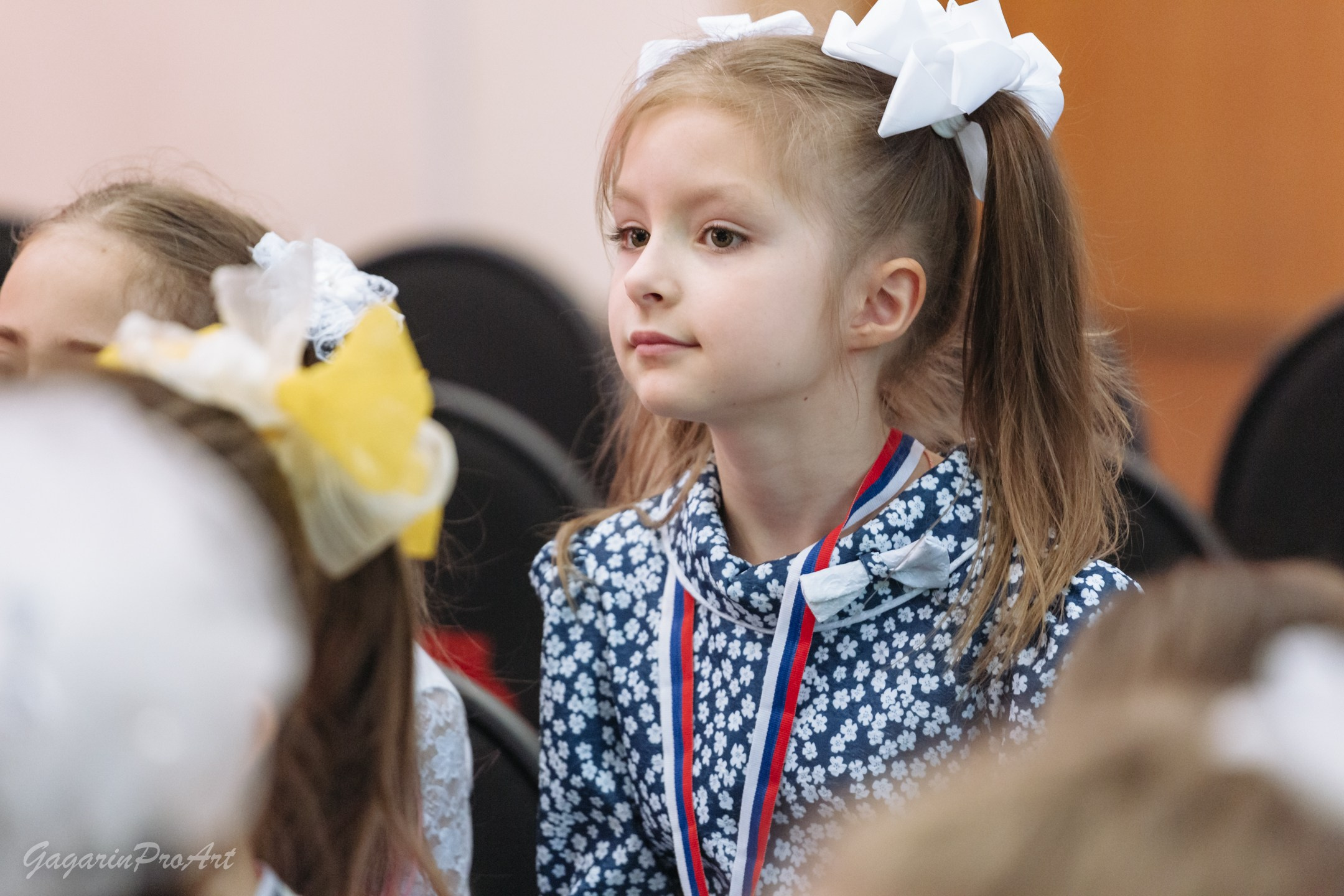 Репортаж в школе на выпускной. Фотограф на выпускной. GagarinProArt