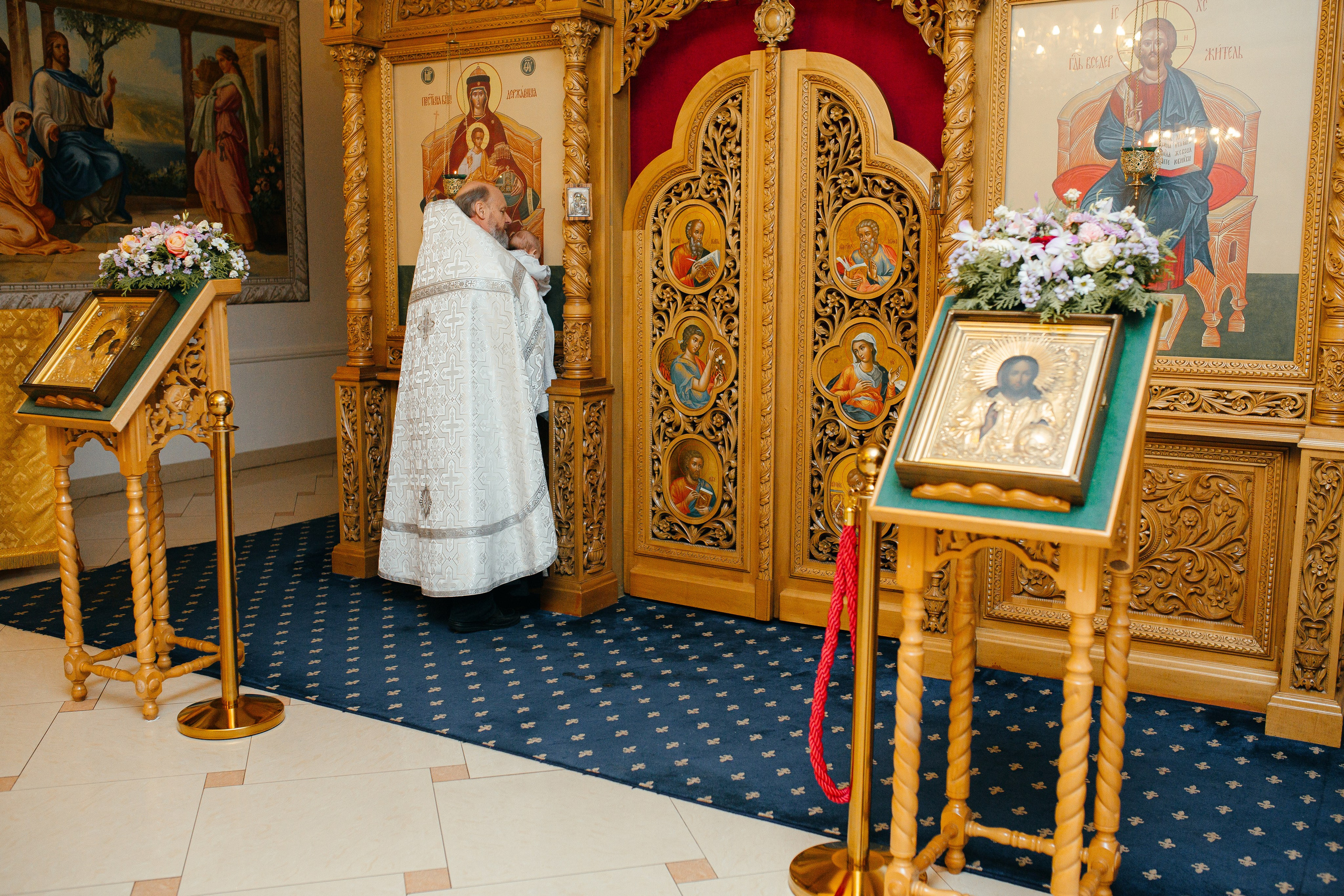 Домовая церковь Иерусалимской иконы Божией Матери м. Домодедовская. Свадебный и семейный фотограф