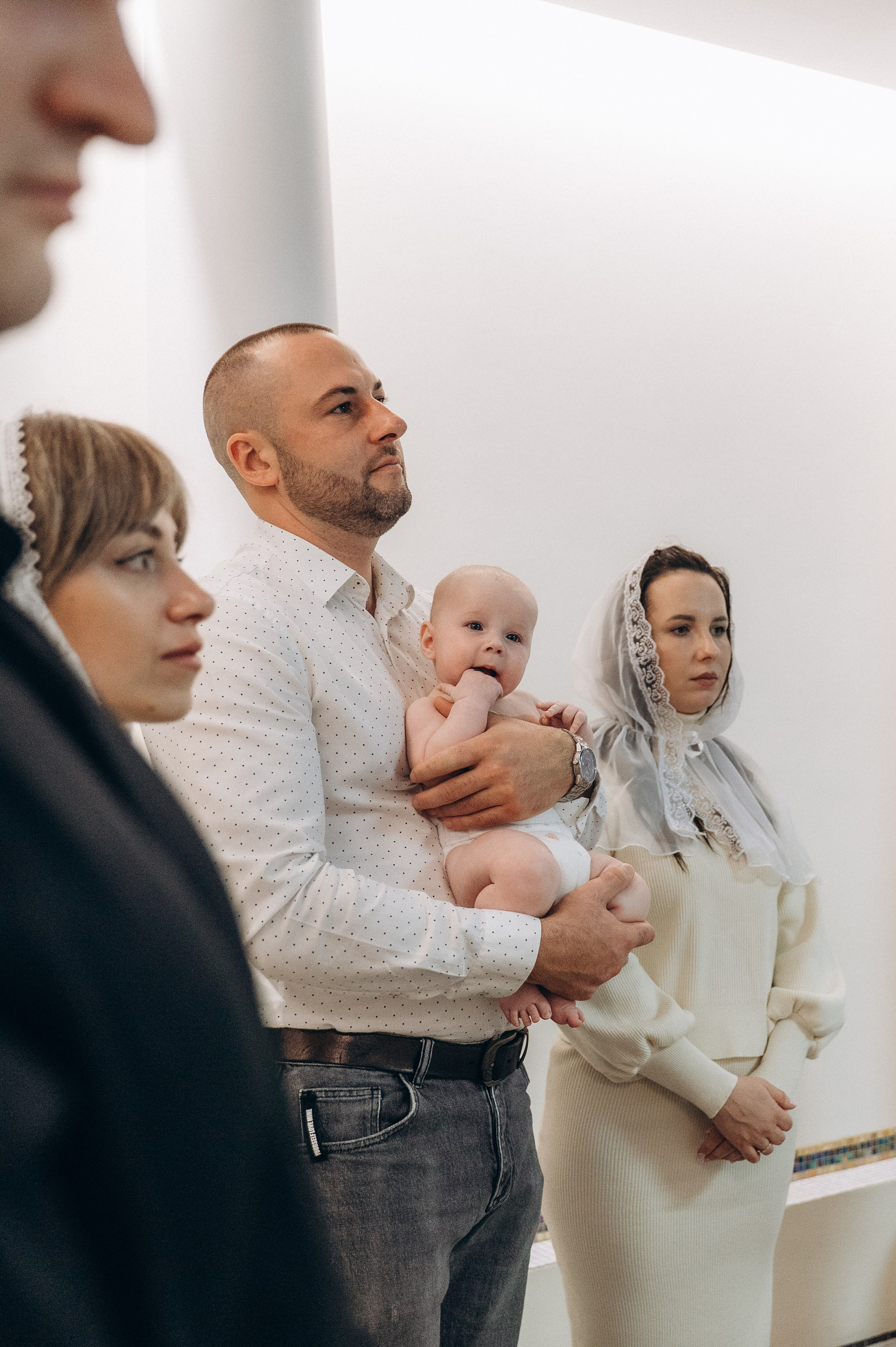 Крещение Тимура (Храм Святой Троицы). Семейный фотограф в Минске Дарья Дреко